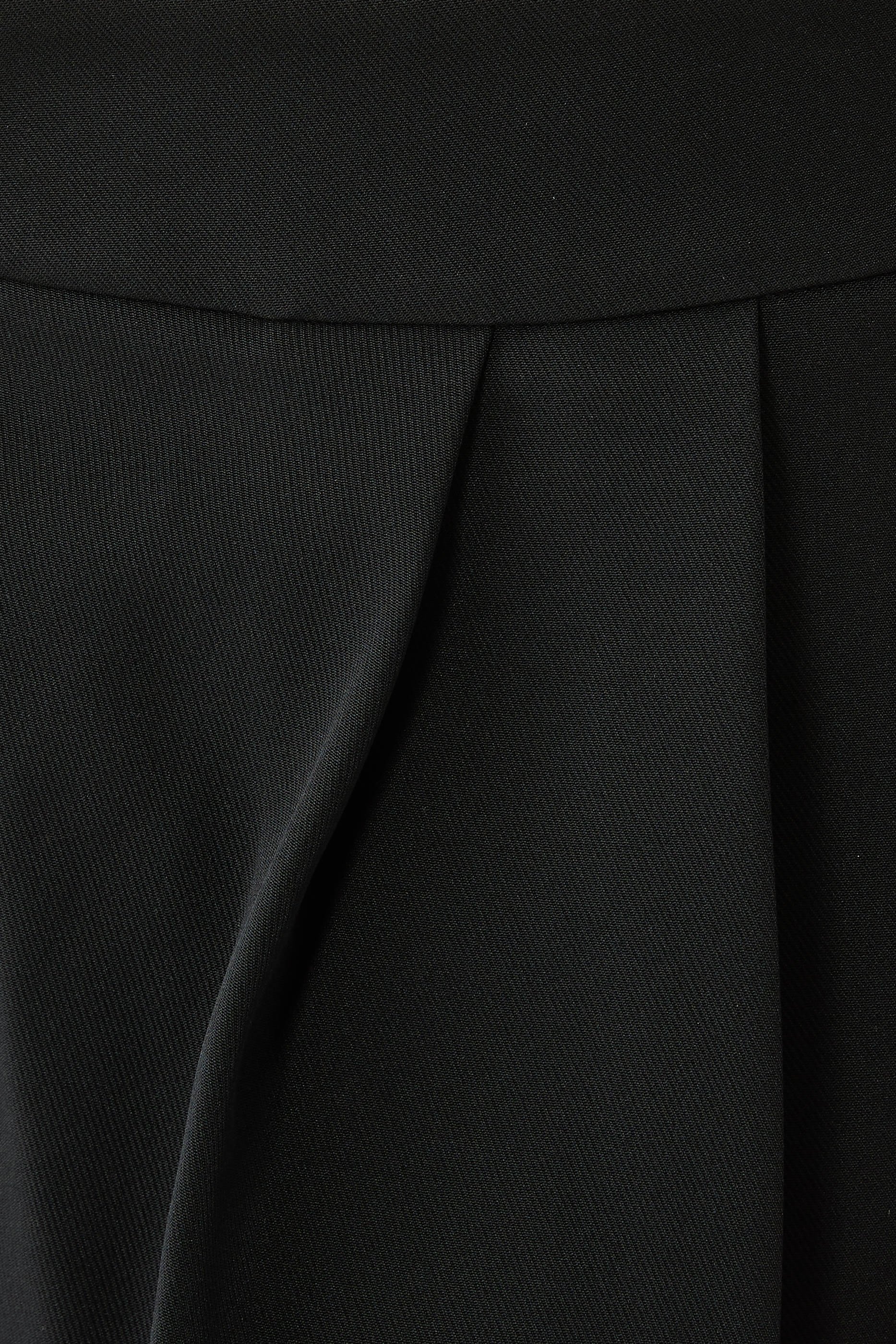 Doyer Pleated Trousers