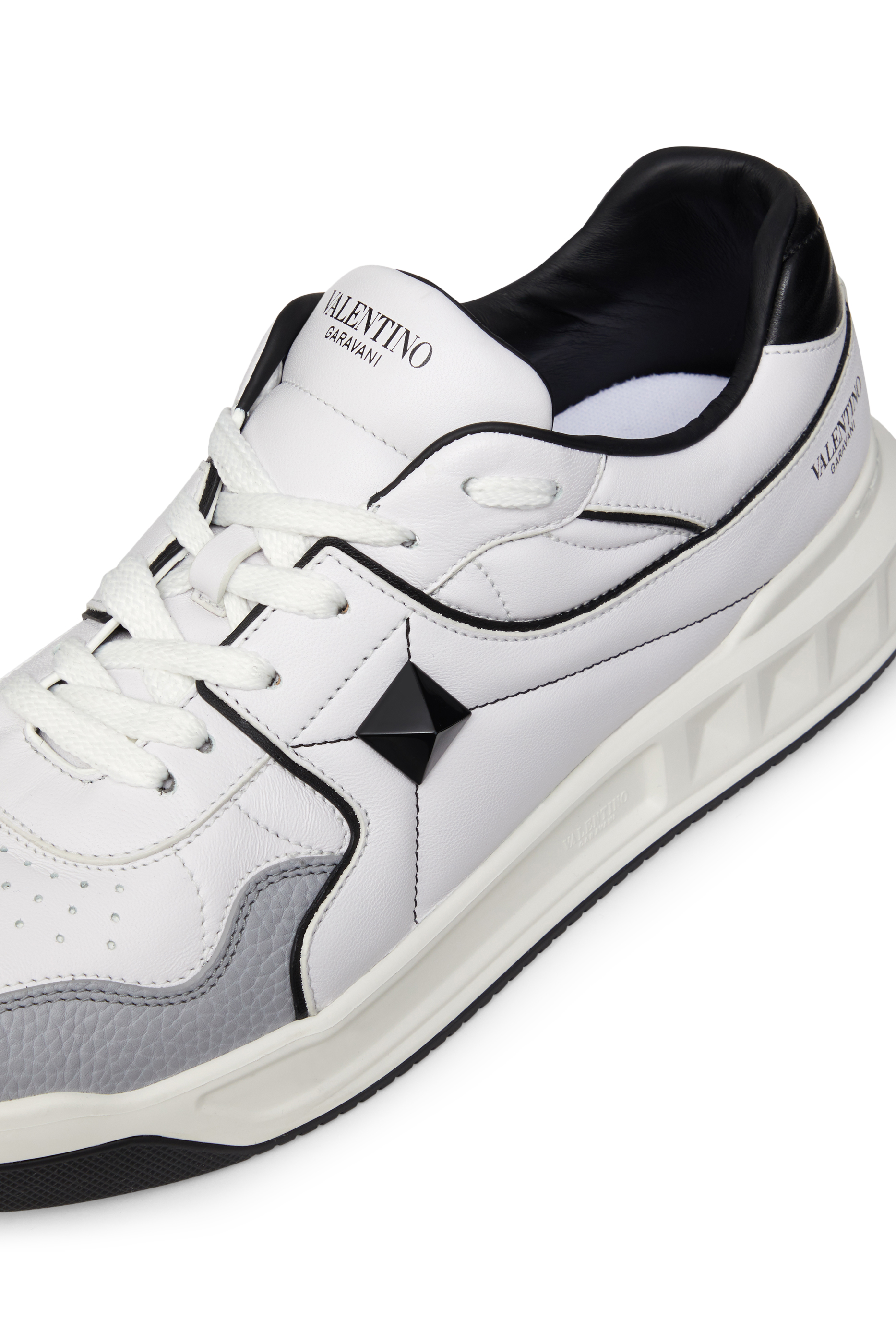 Valentino Garavani One Stud Low-Top Sneakers