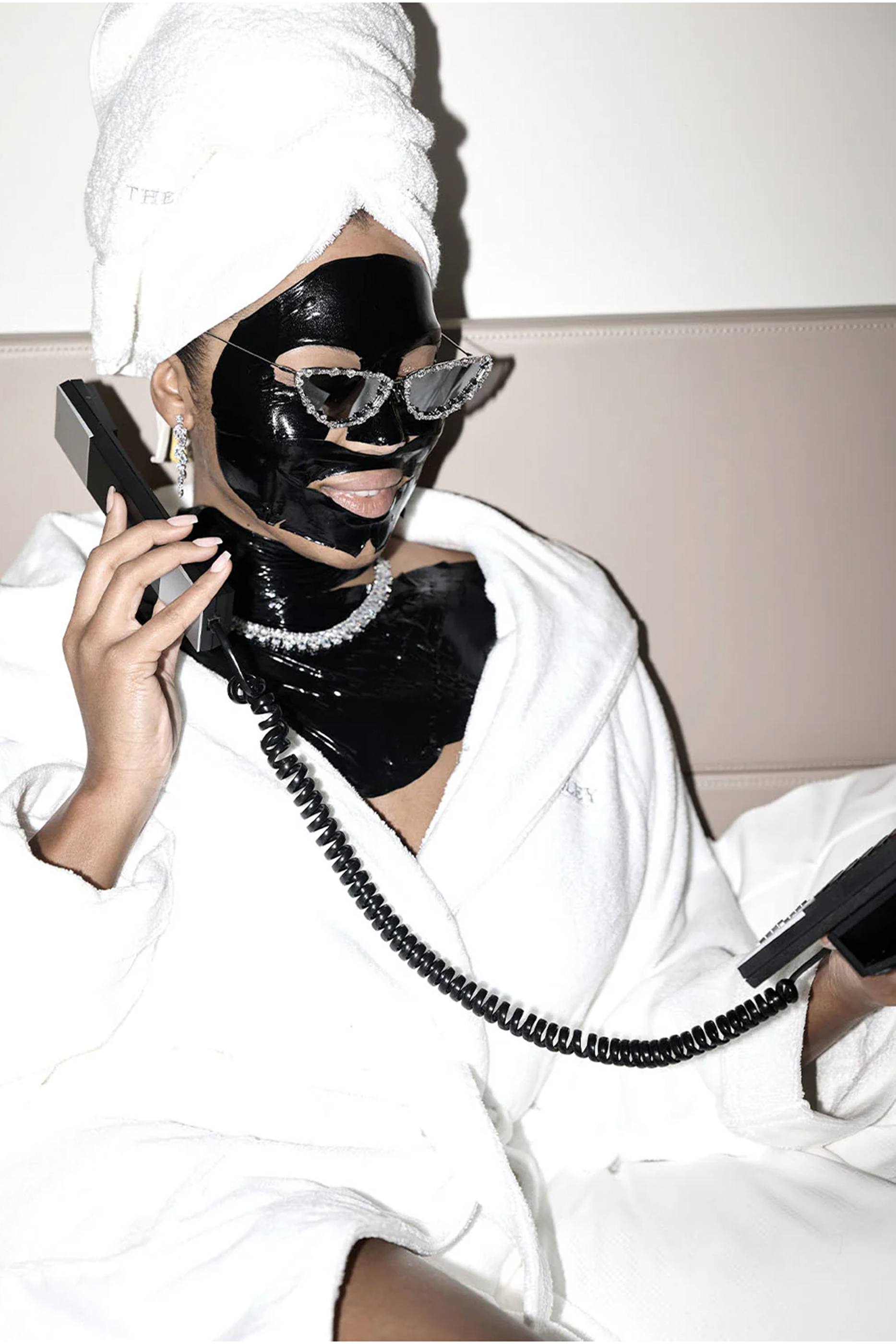 Black Diamond Lifting & Firming Neck Mask