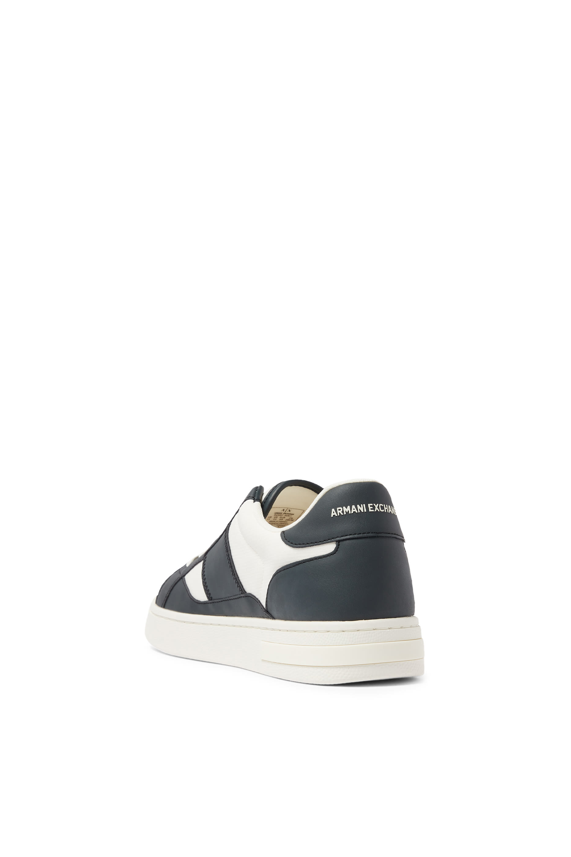 Contrasting Side Band Sneakers