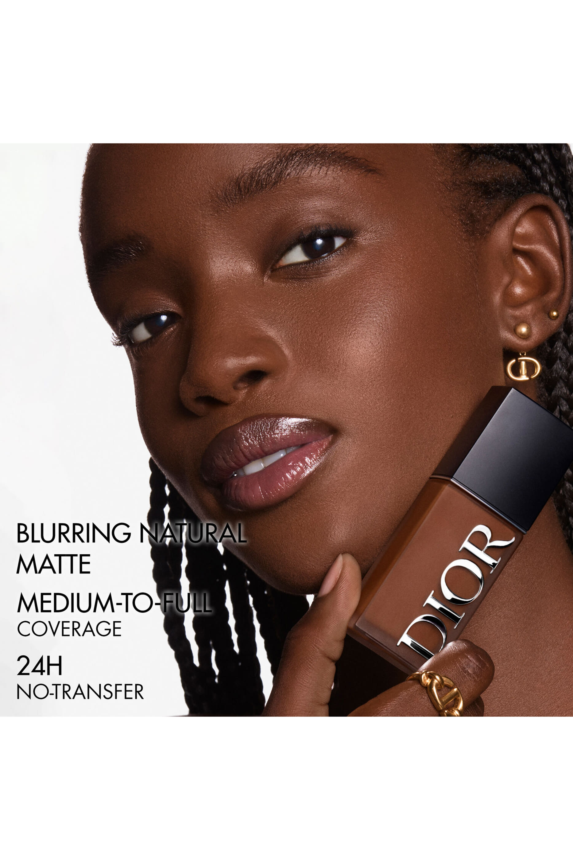 Forever Skin Wear Blurring Natural Matte Foundation