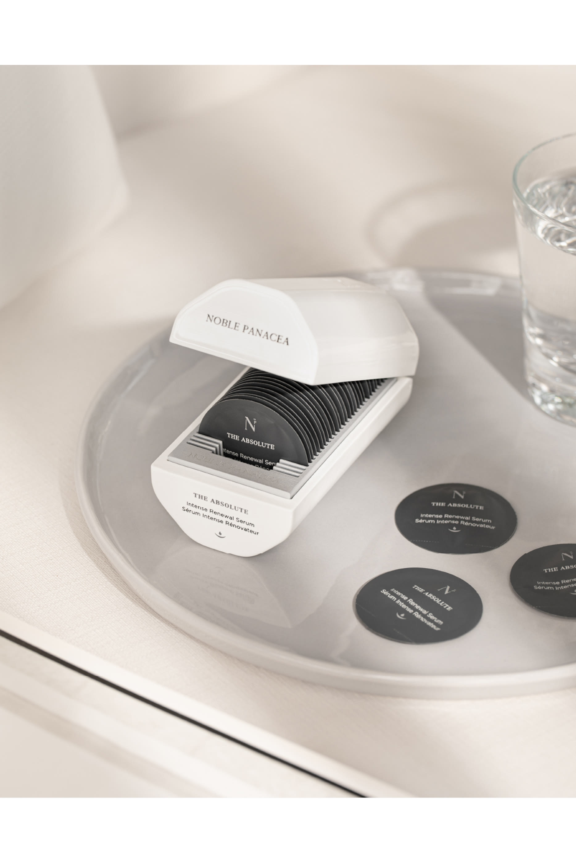 The Absolute Intense Renewal Serum