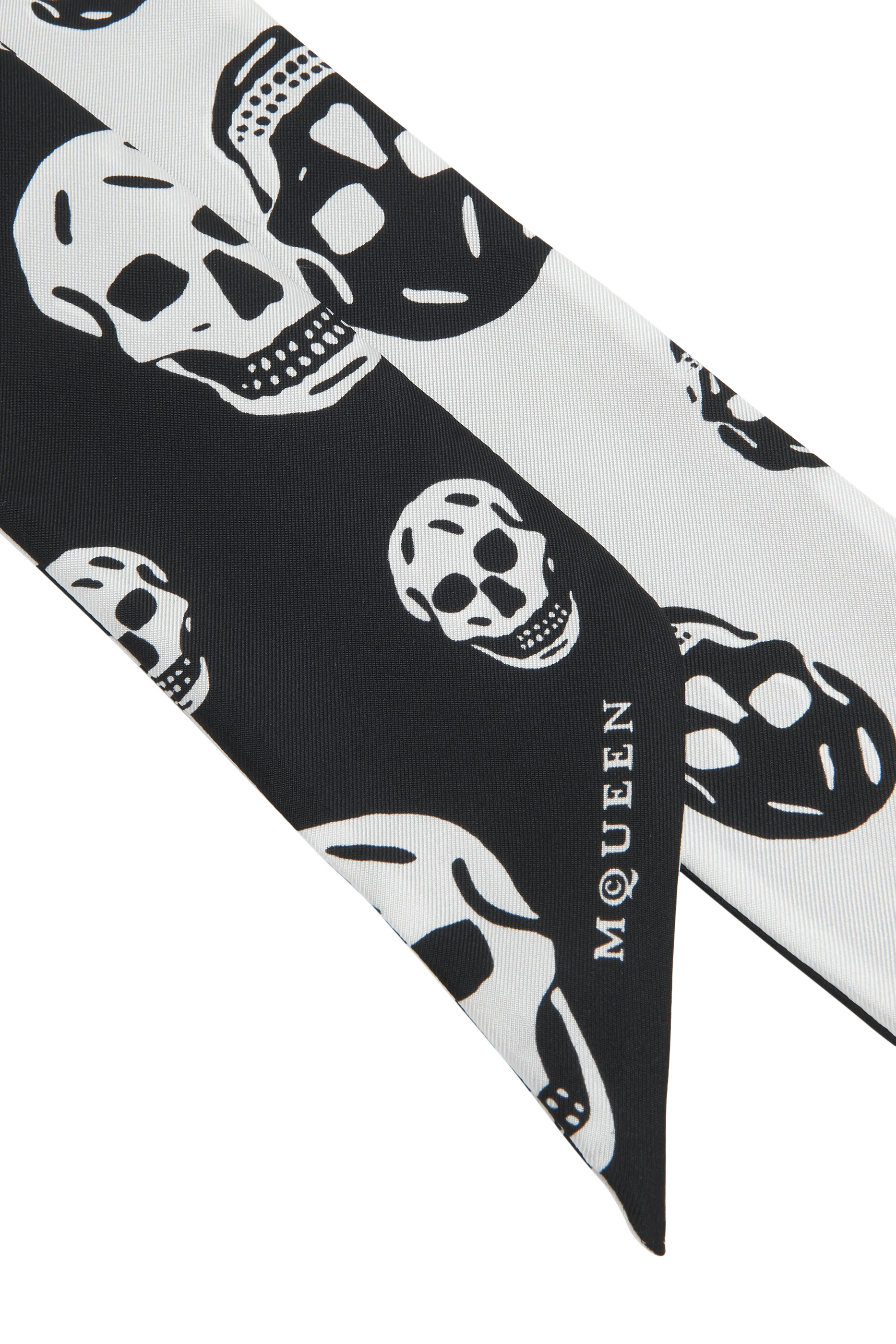 Ribbon Skull Scarf
