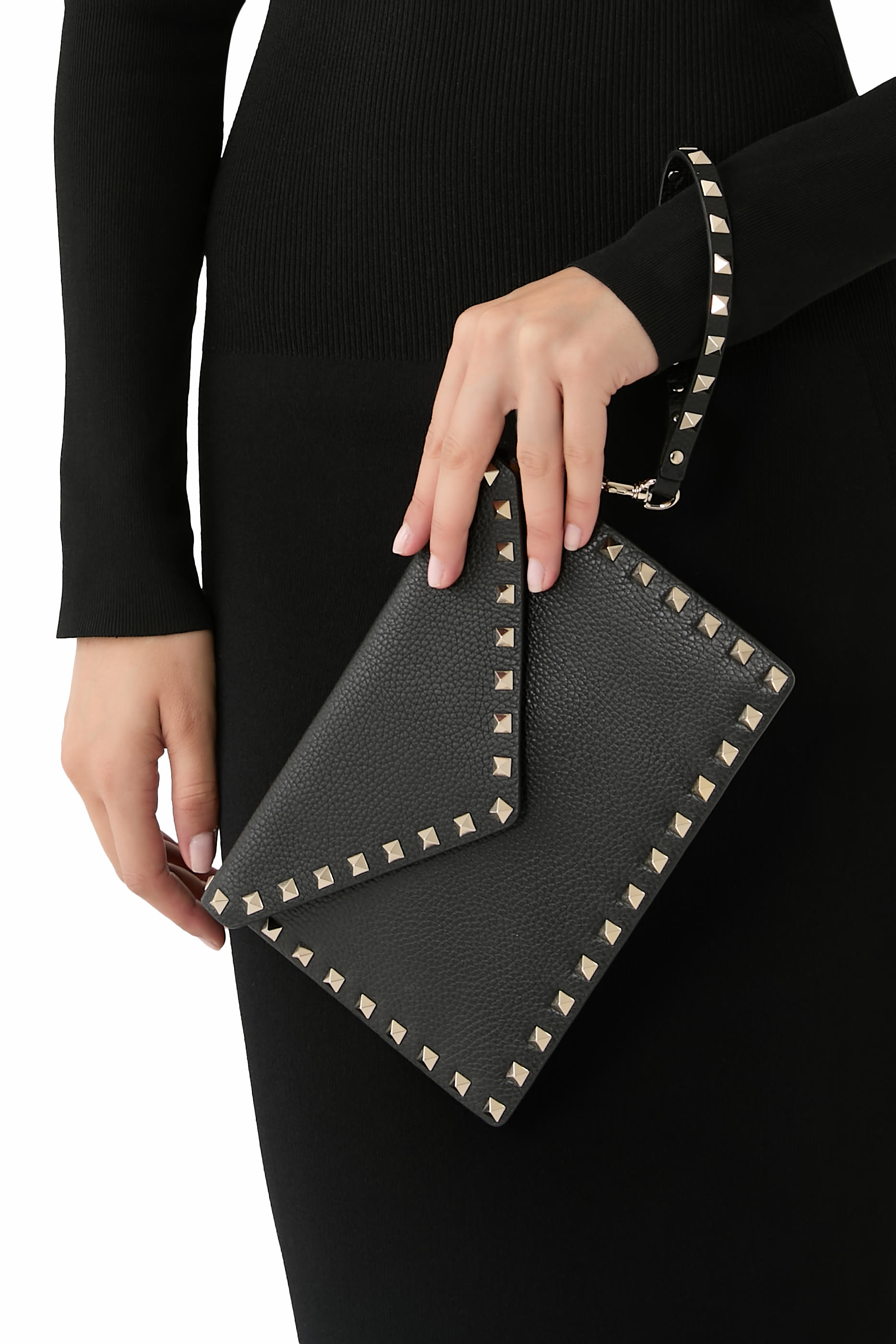  Rockstud Grainy Calfskin Pouch