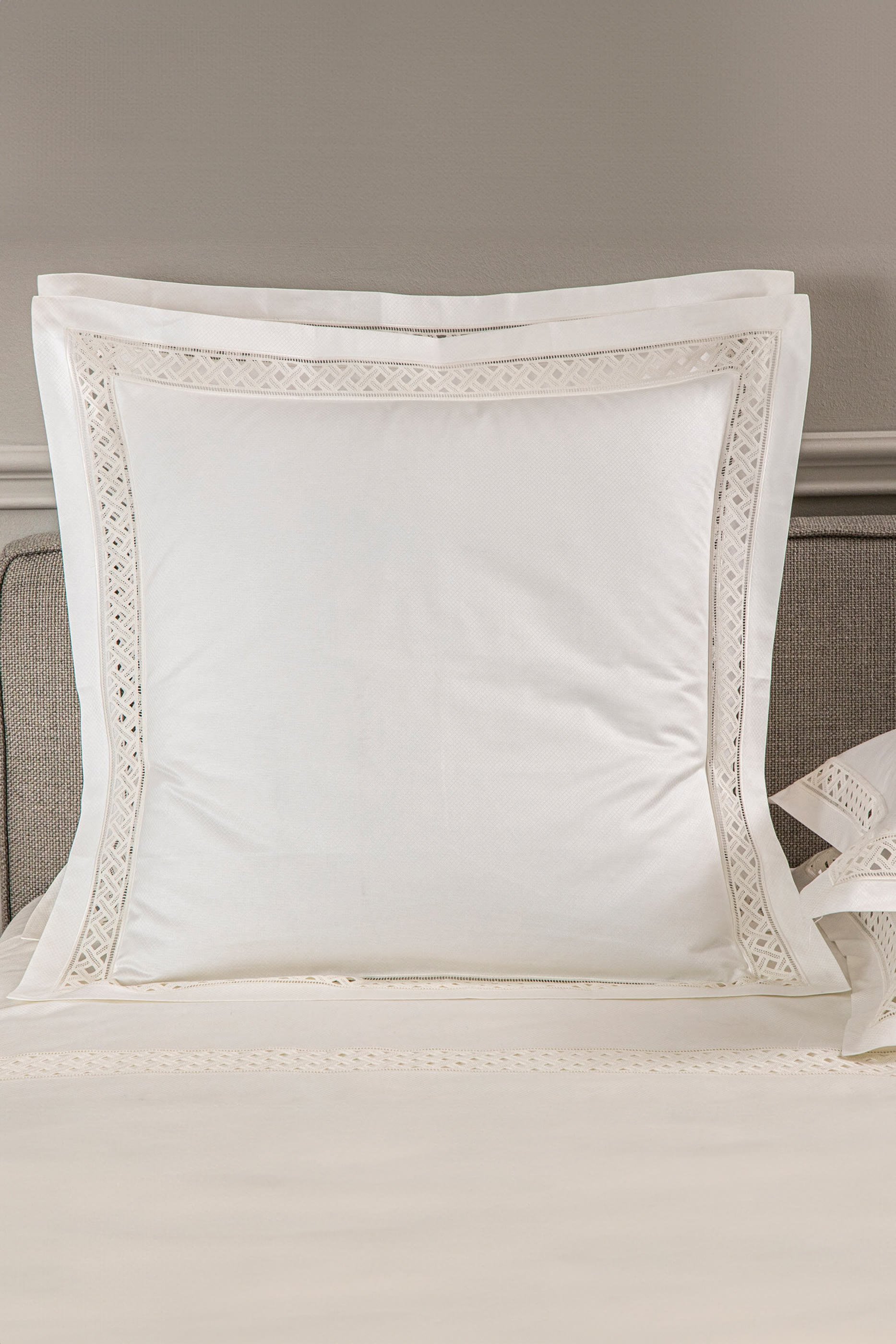 Lozenge Lace Pillow Sham