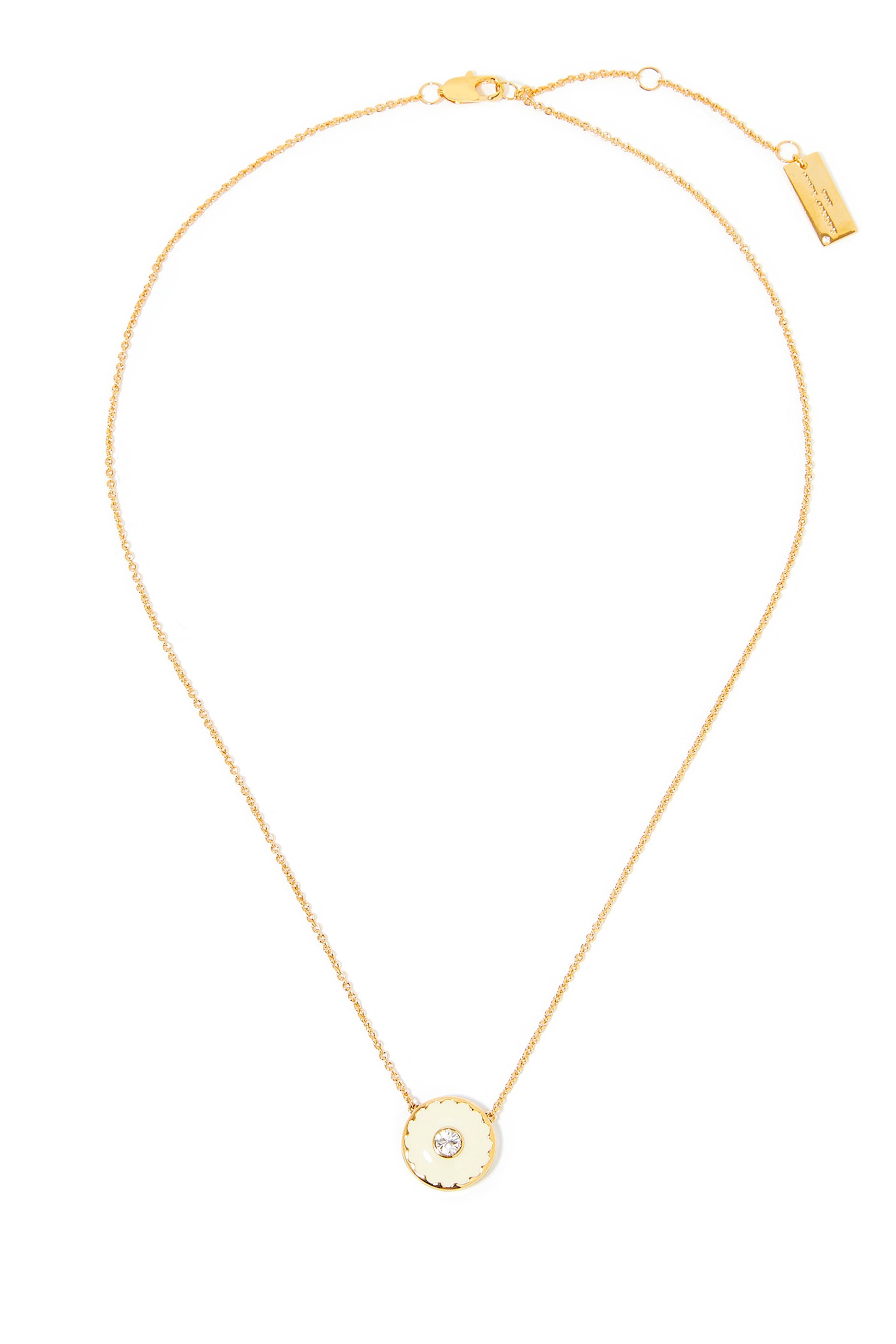 The Medallion Pendant Necklace