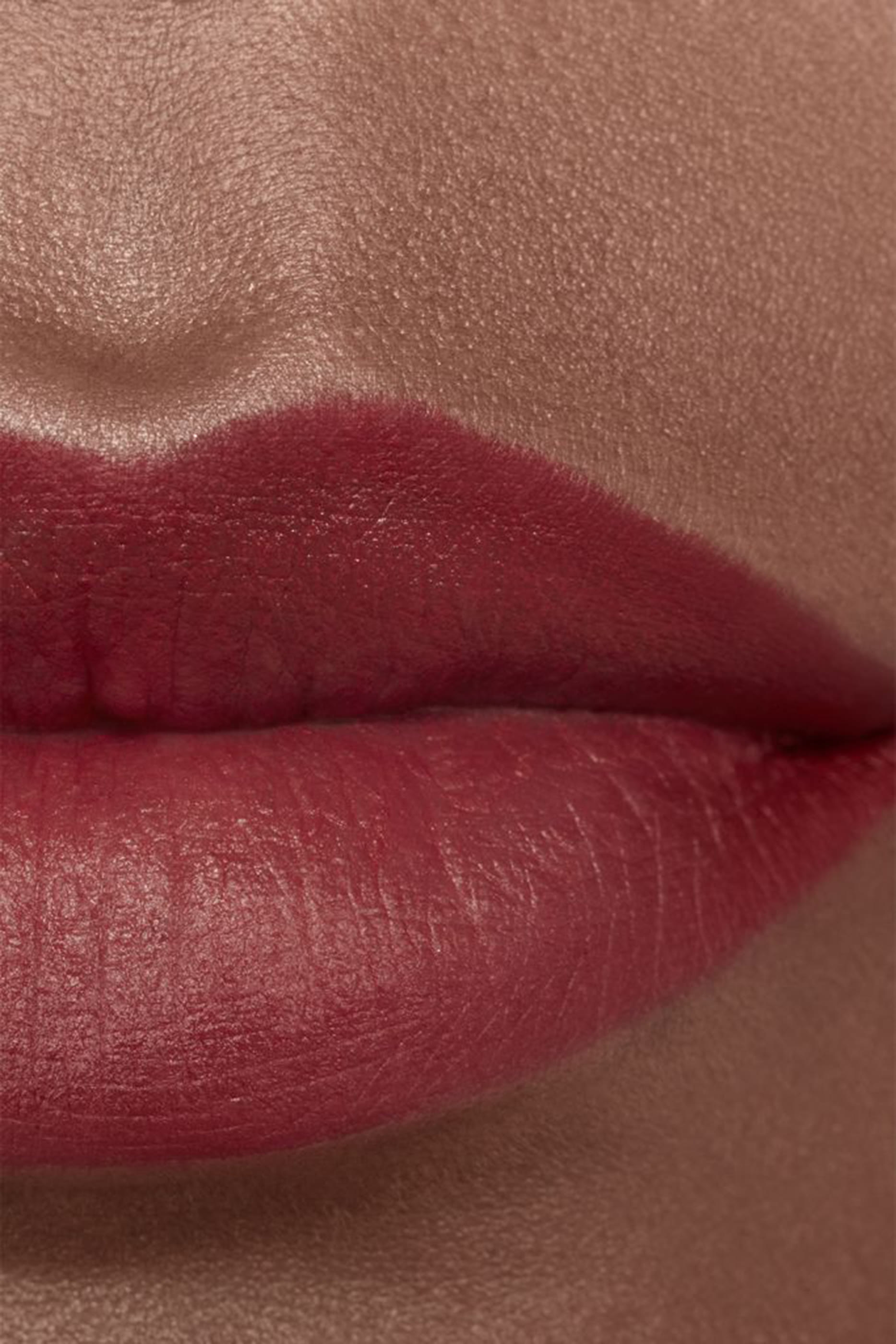 Rouge Allure Velvet Luminous Matte Lip Colour