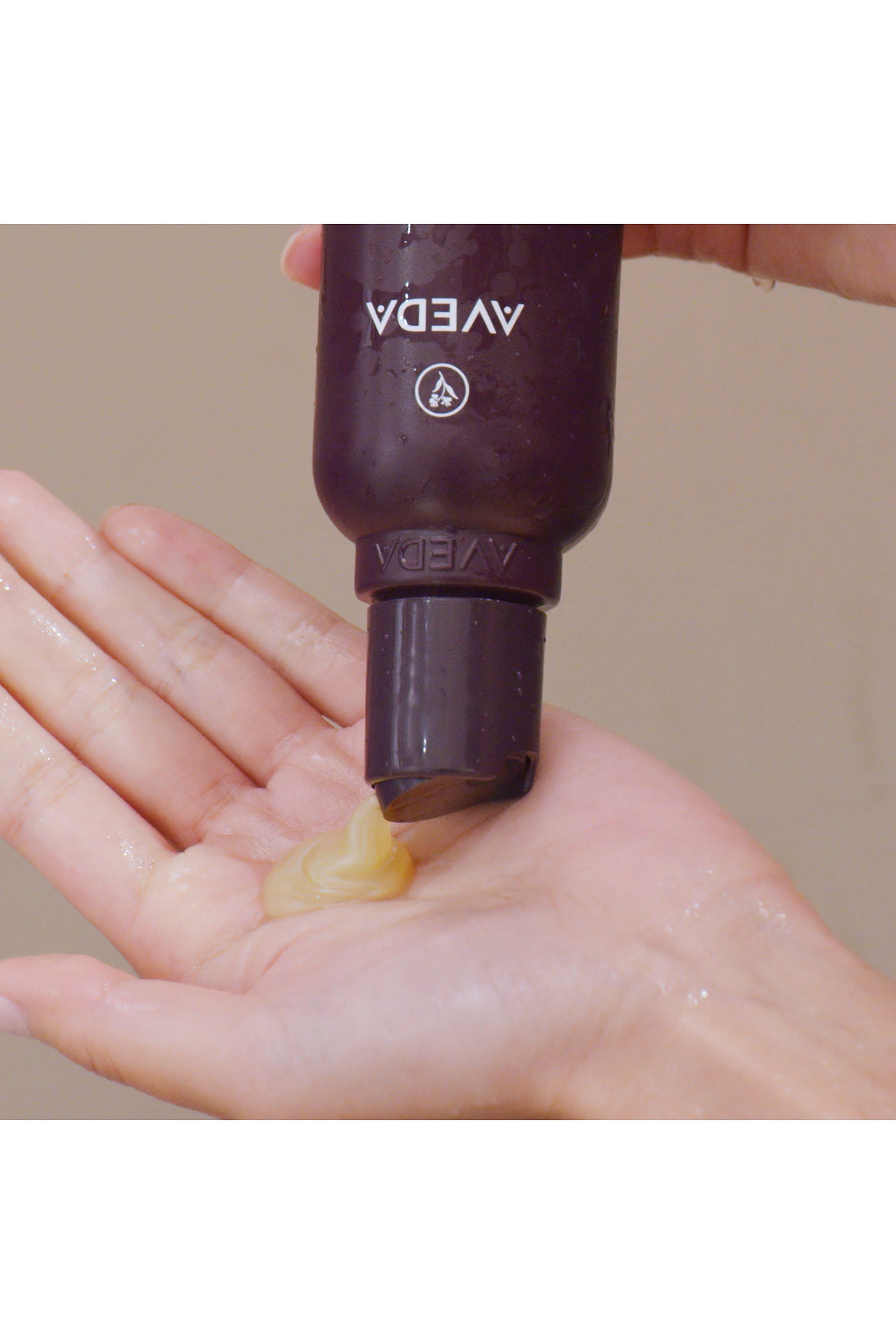 invati ultra advanced&trade; Exfoliating Shampoo- Light