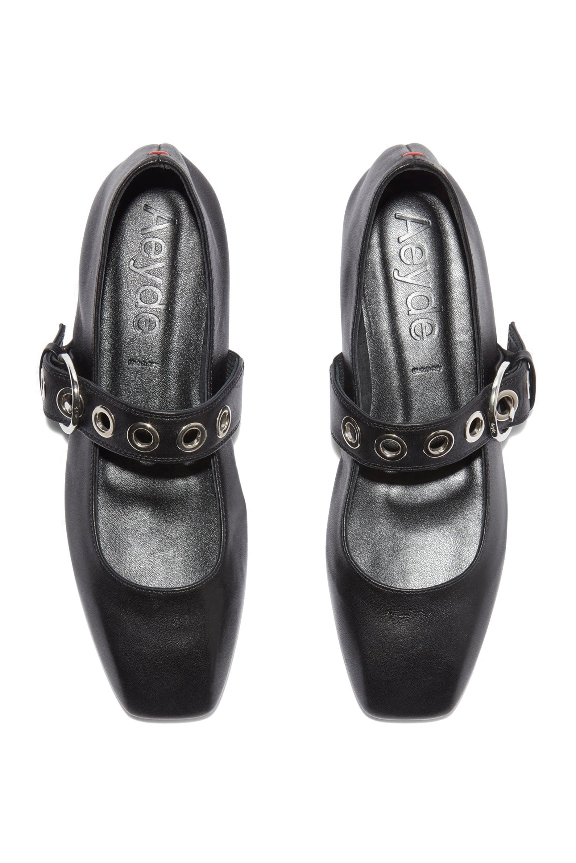  Uma Ballet Flats