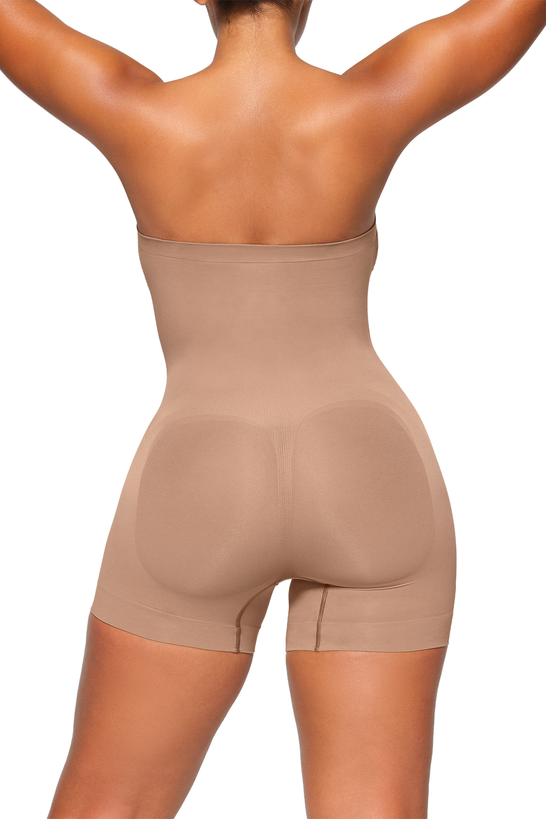  Seamless Sculpt Mid-Thigh Bodysuit