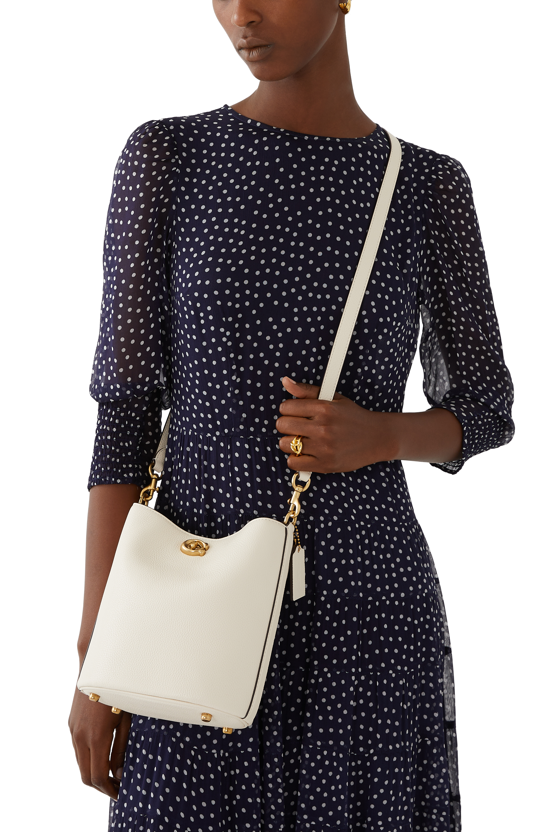 Willow Soft 19 Bucket Bag