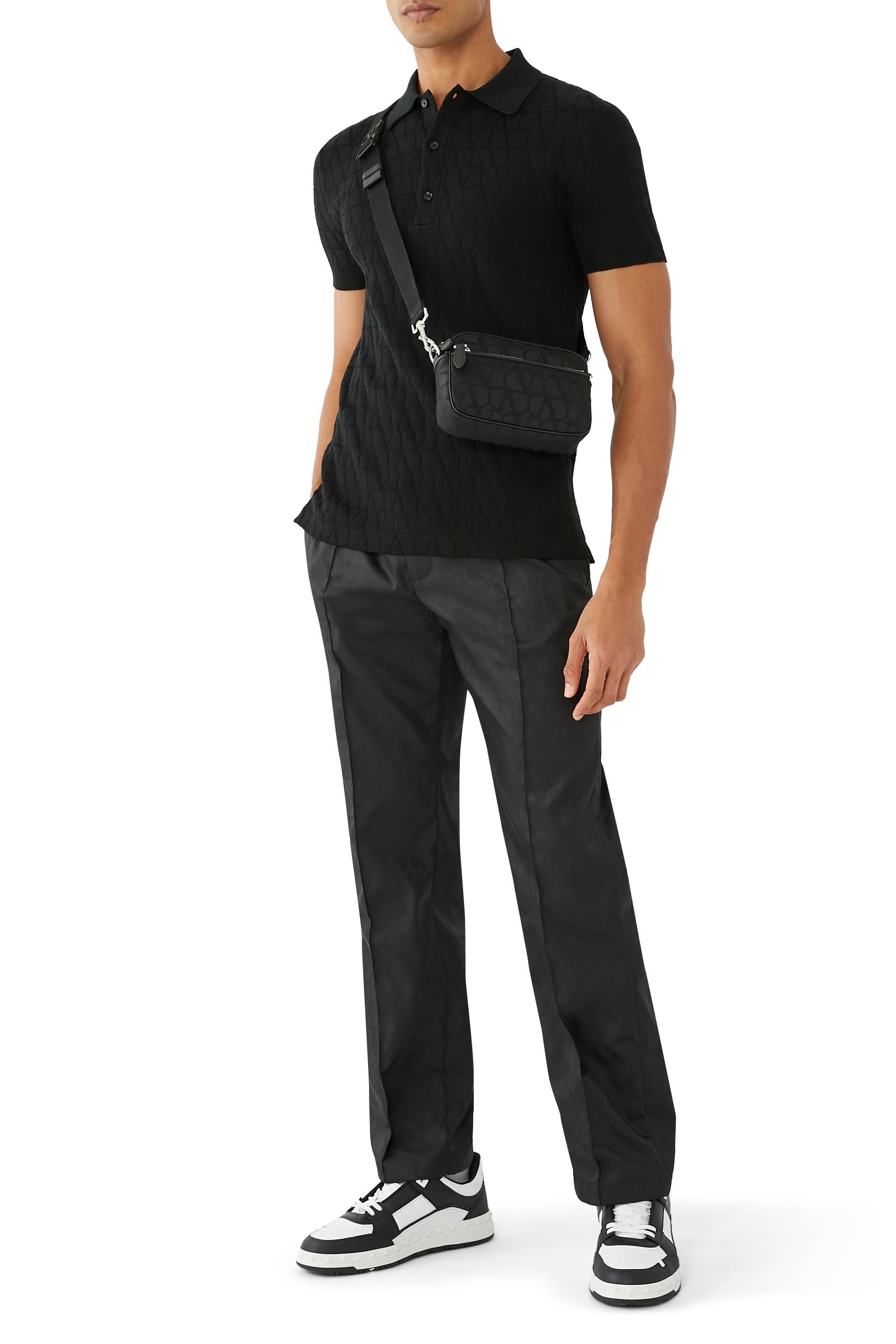 Freedots Low-Top Sneakers