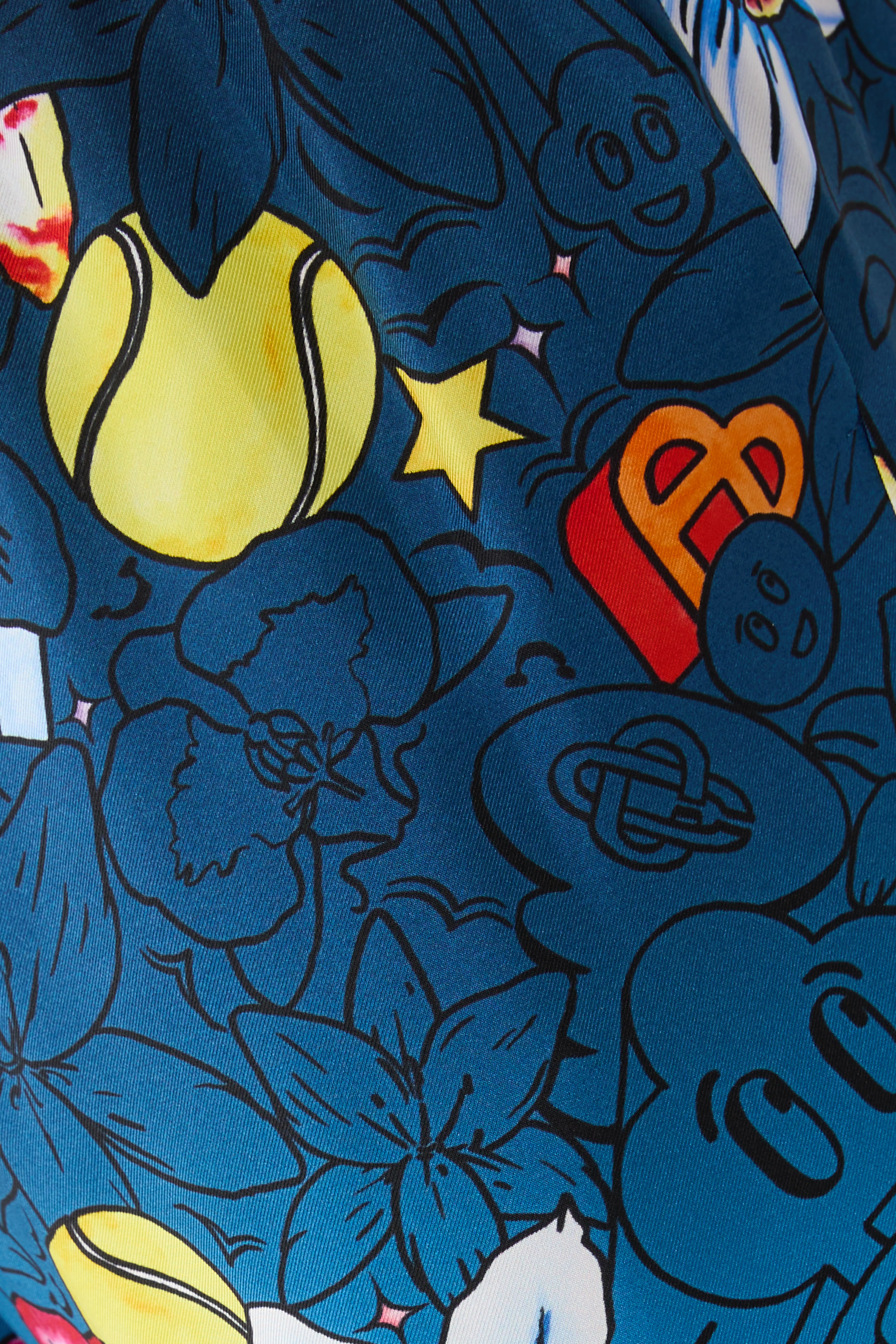 Collage D&rsquo;Icones Graphiques Silk Shorts