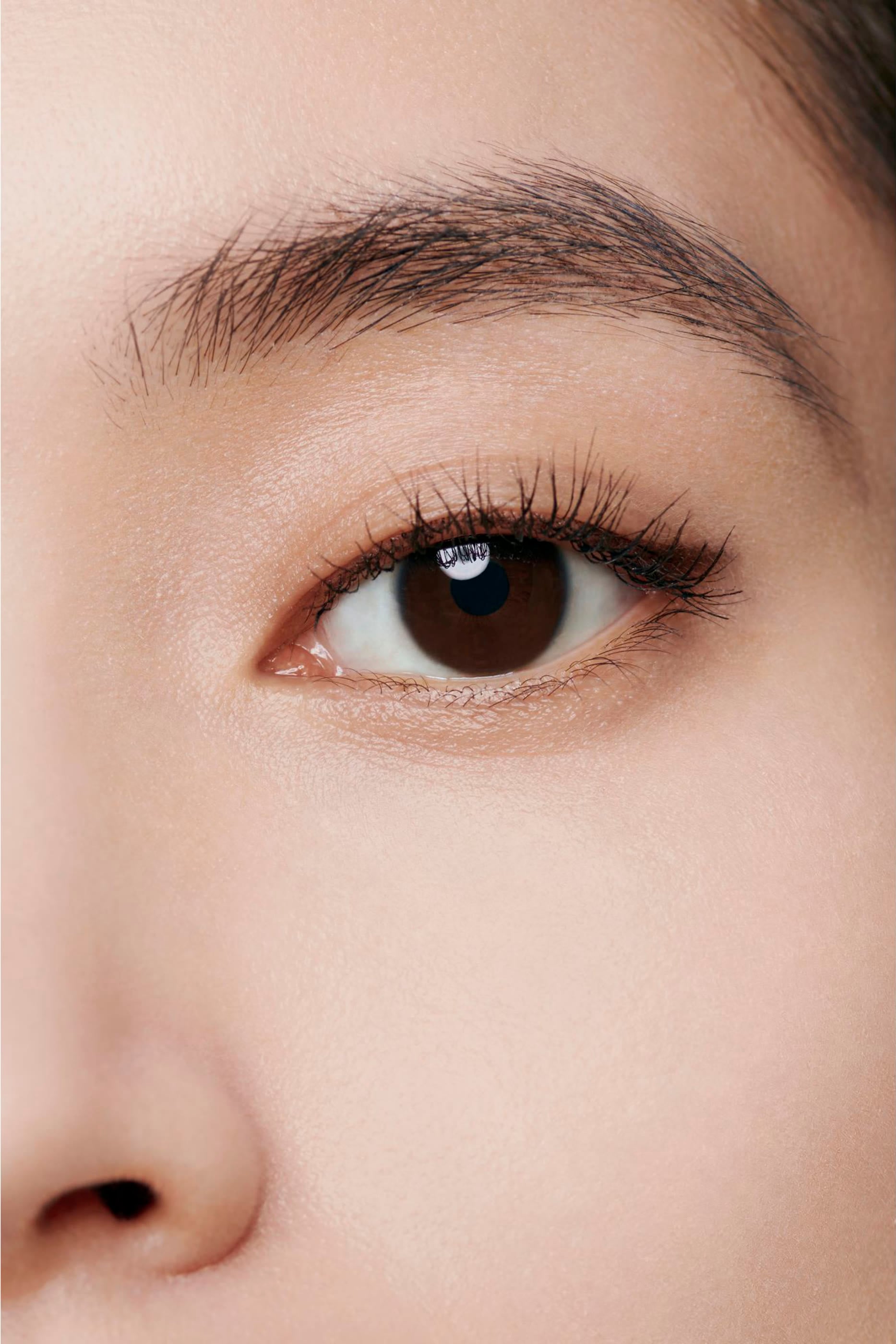 Les Beiges Serum Concealer Natural Healthy Glow