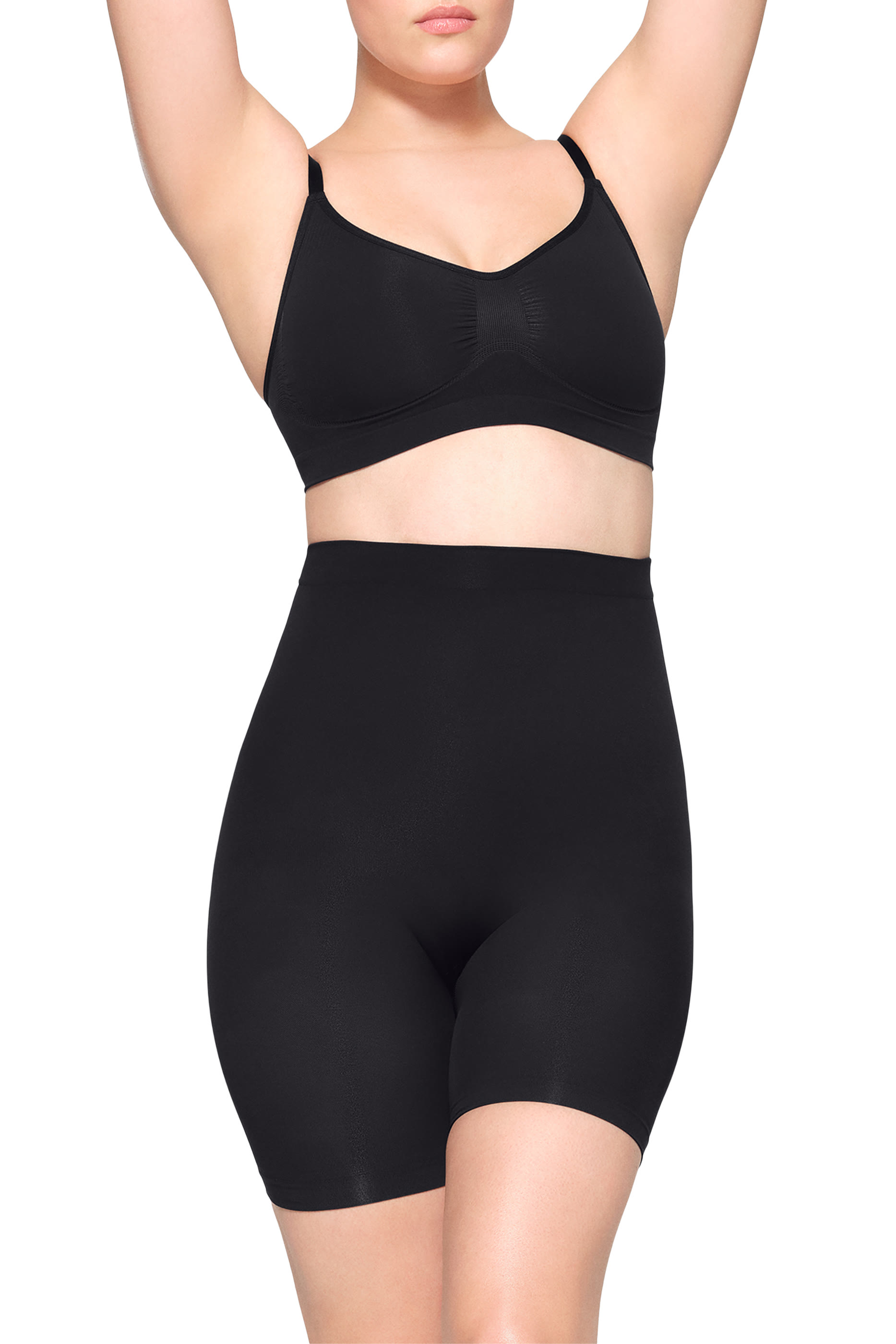  Seamless Sculpt  Mid-Thigh Shorts