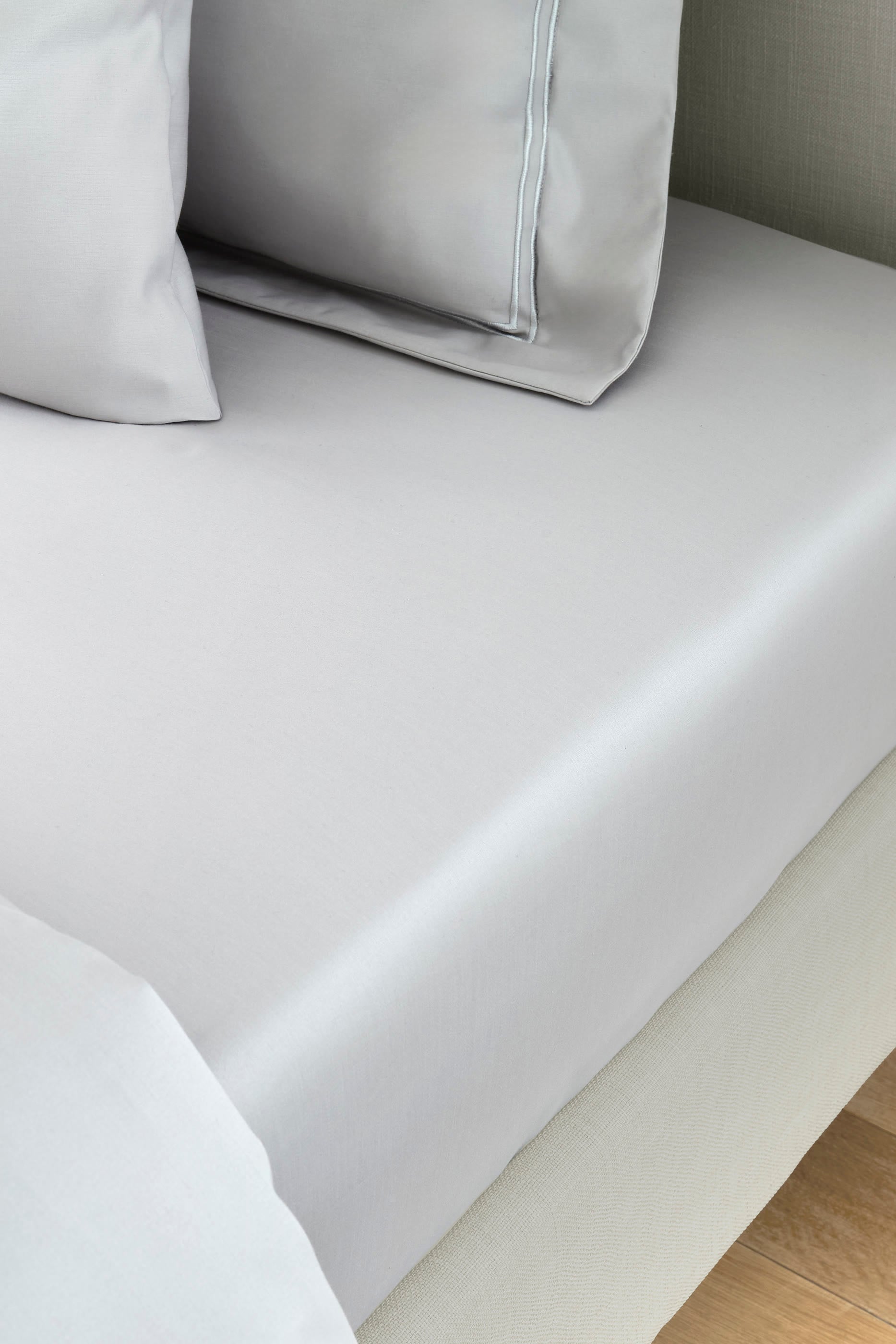 1200 Thread Flat Sheet