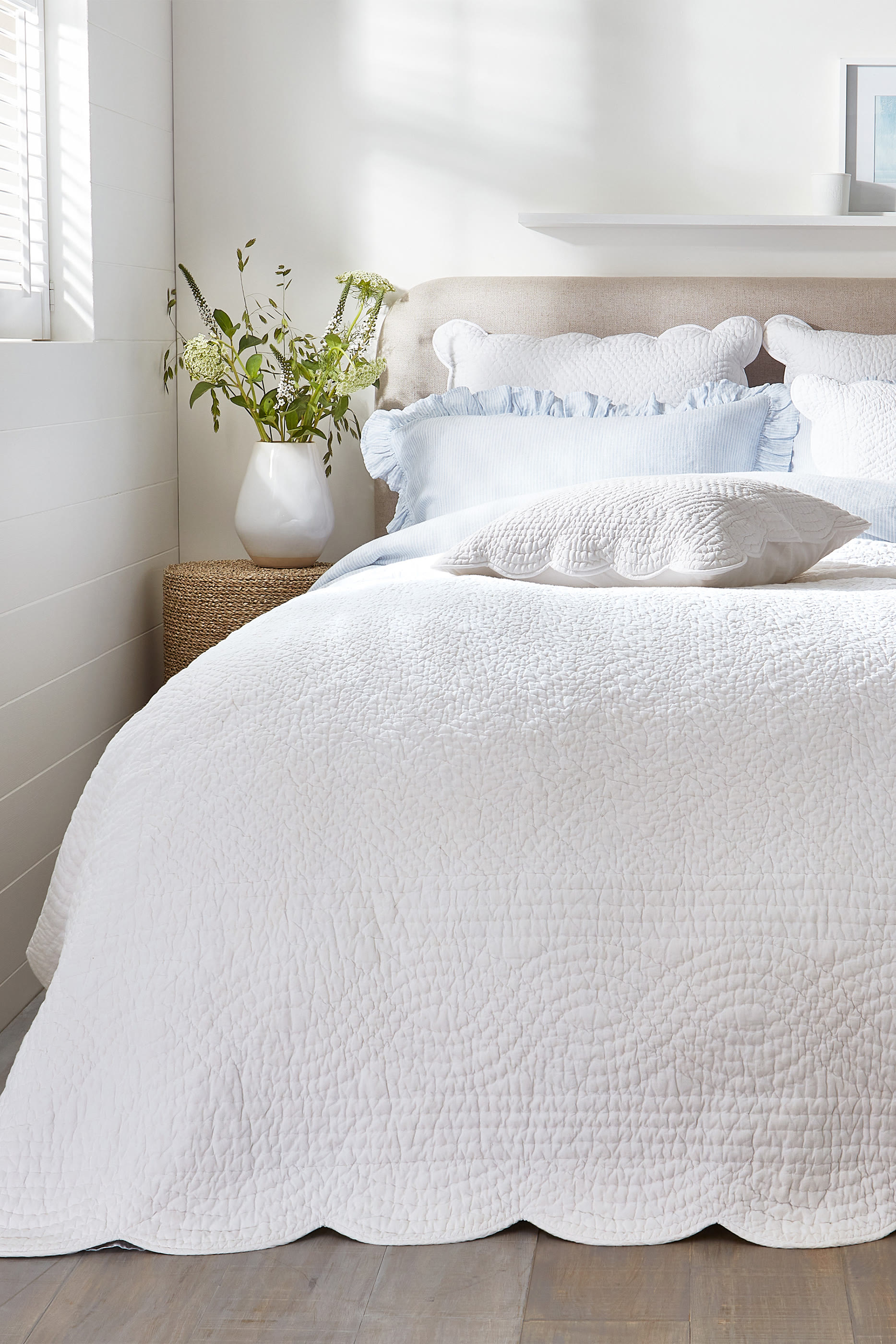 Milfield Scallop Edge Quilt