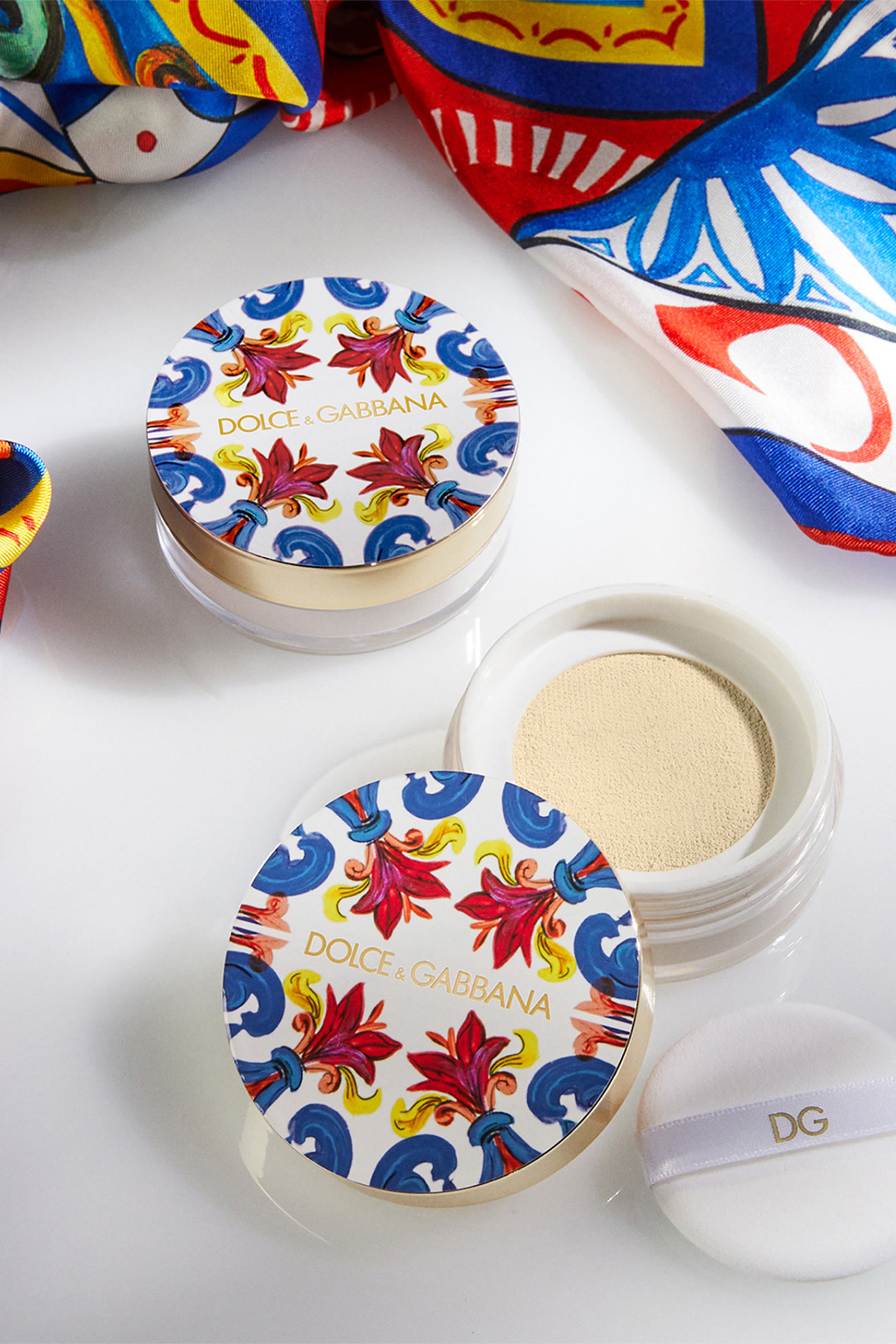 Solar Glow Translucent Loose Setting Powder