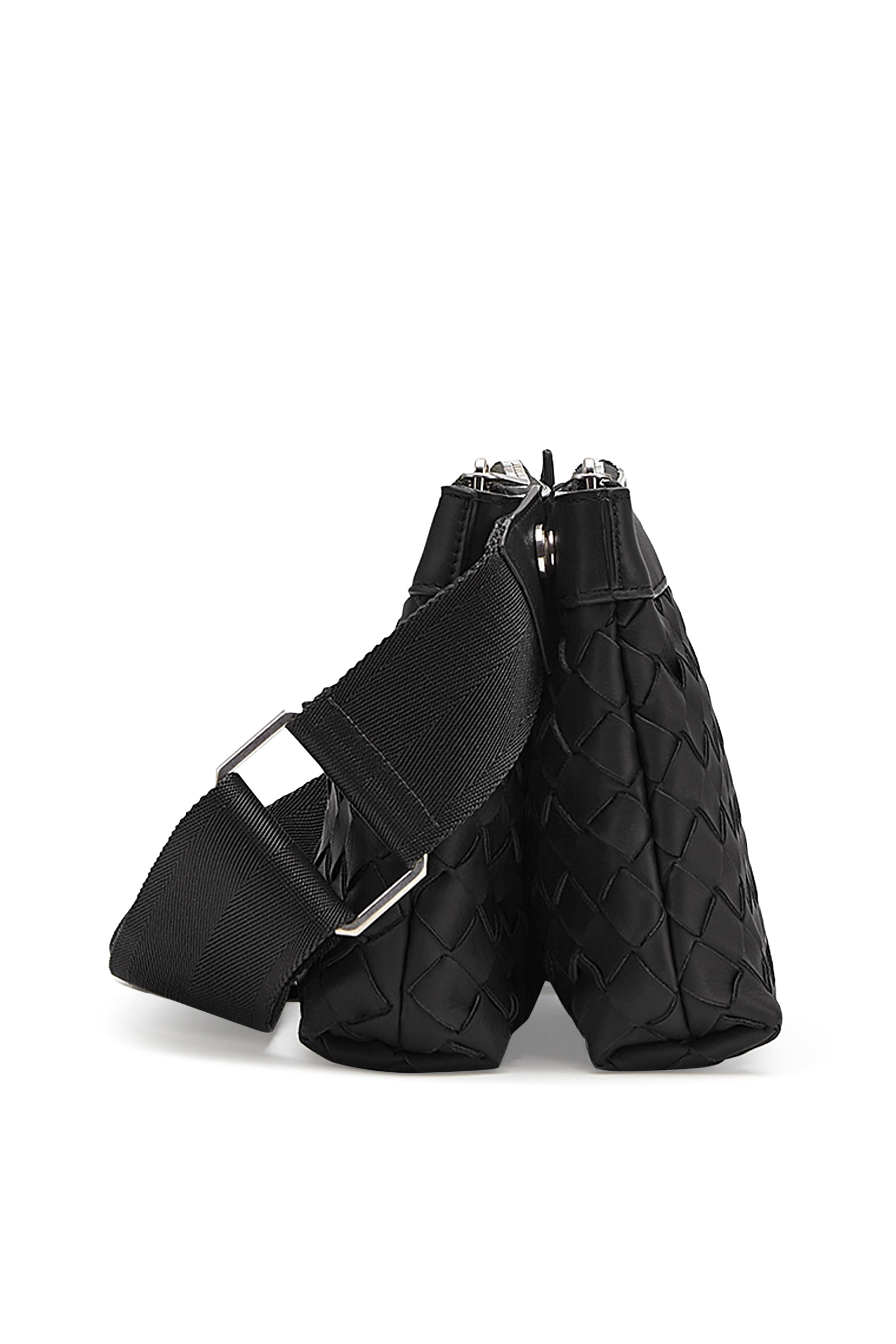 Intrecciato Leather Messenger Bag