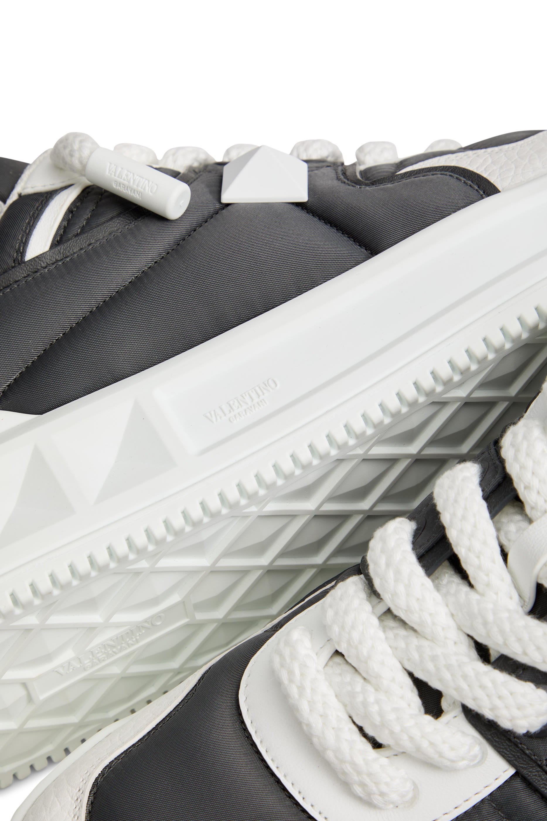 One Stud XL Sneakers