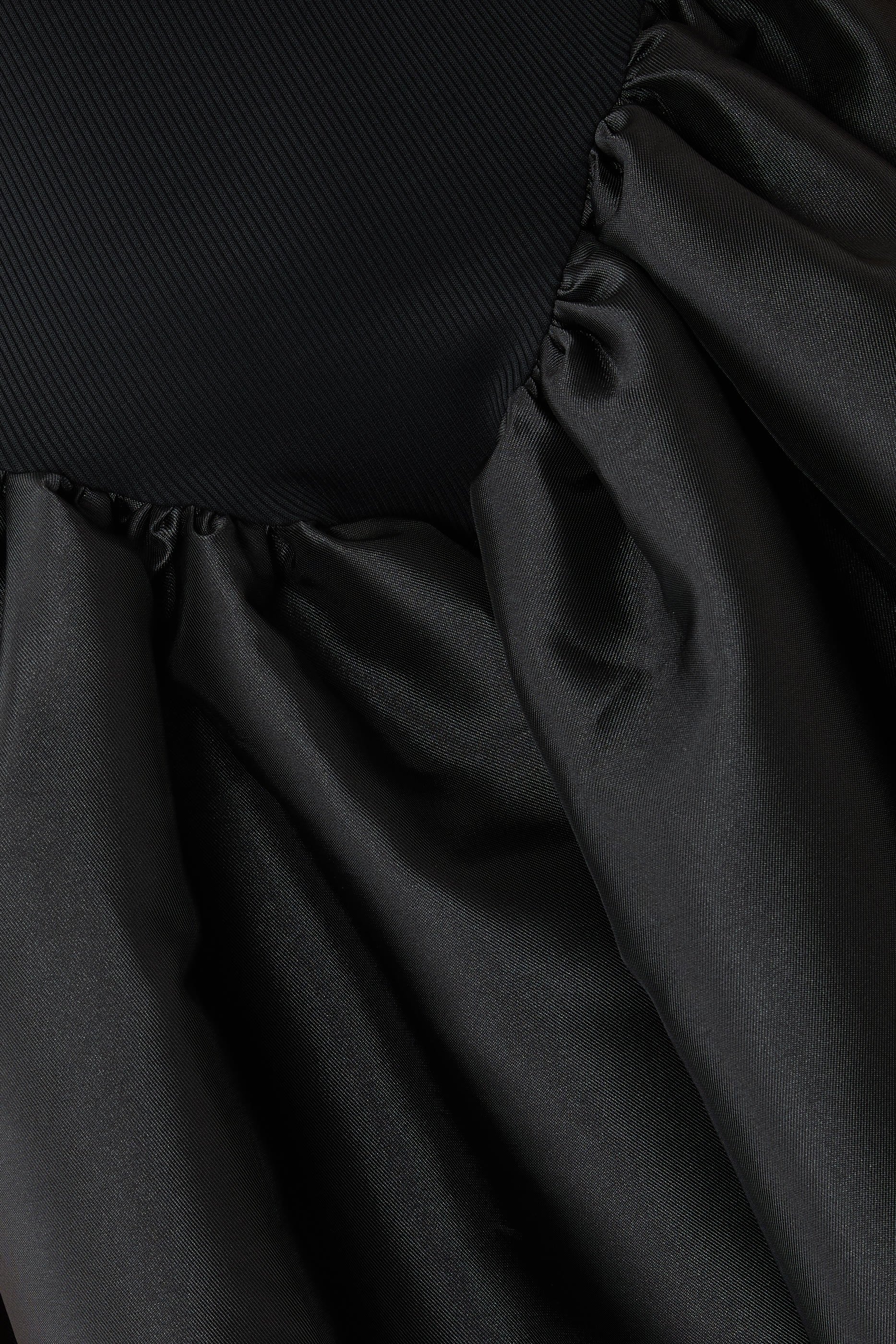  Heavy Satin Off-Shoulder Princess Dress