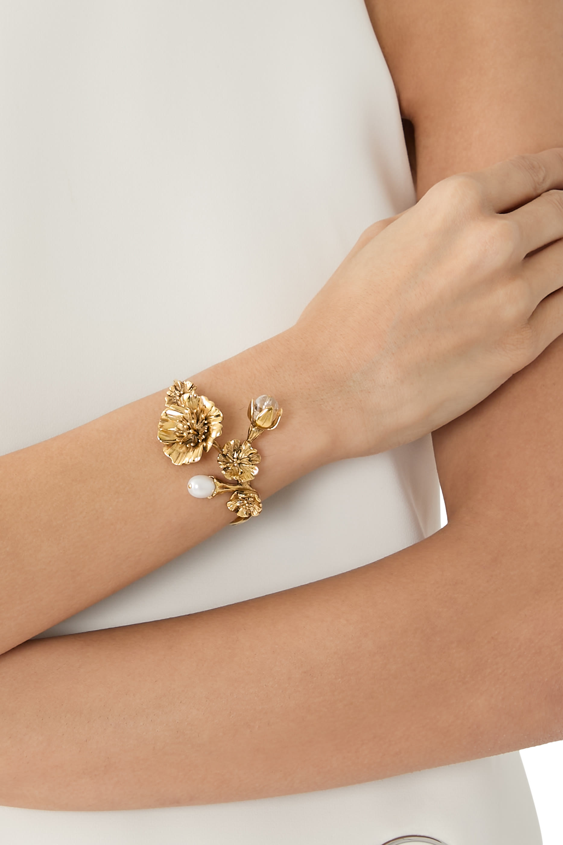 Fleur de Pavot Pearl Bracelet, 24K Gold-Plated Brass with Freshwater Pearl & Natural Rock Crystal