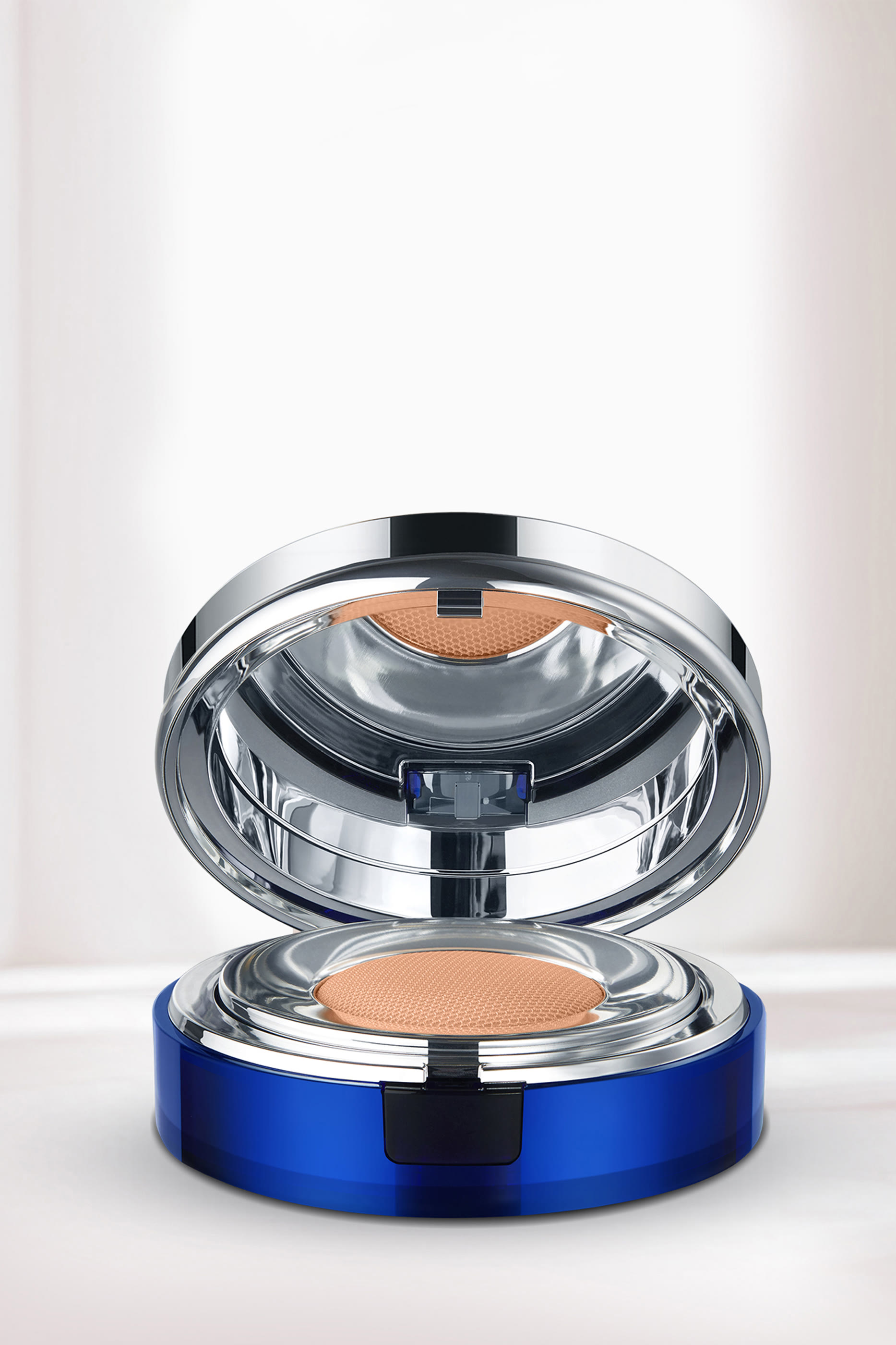 Skin Caviar Essence-In-Foundation Spf 25