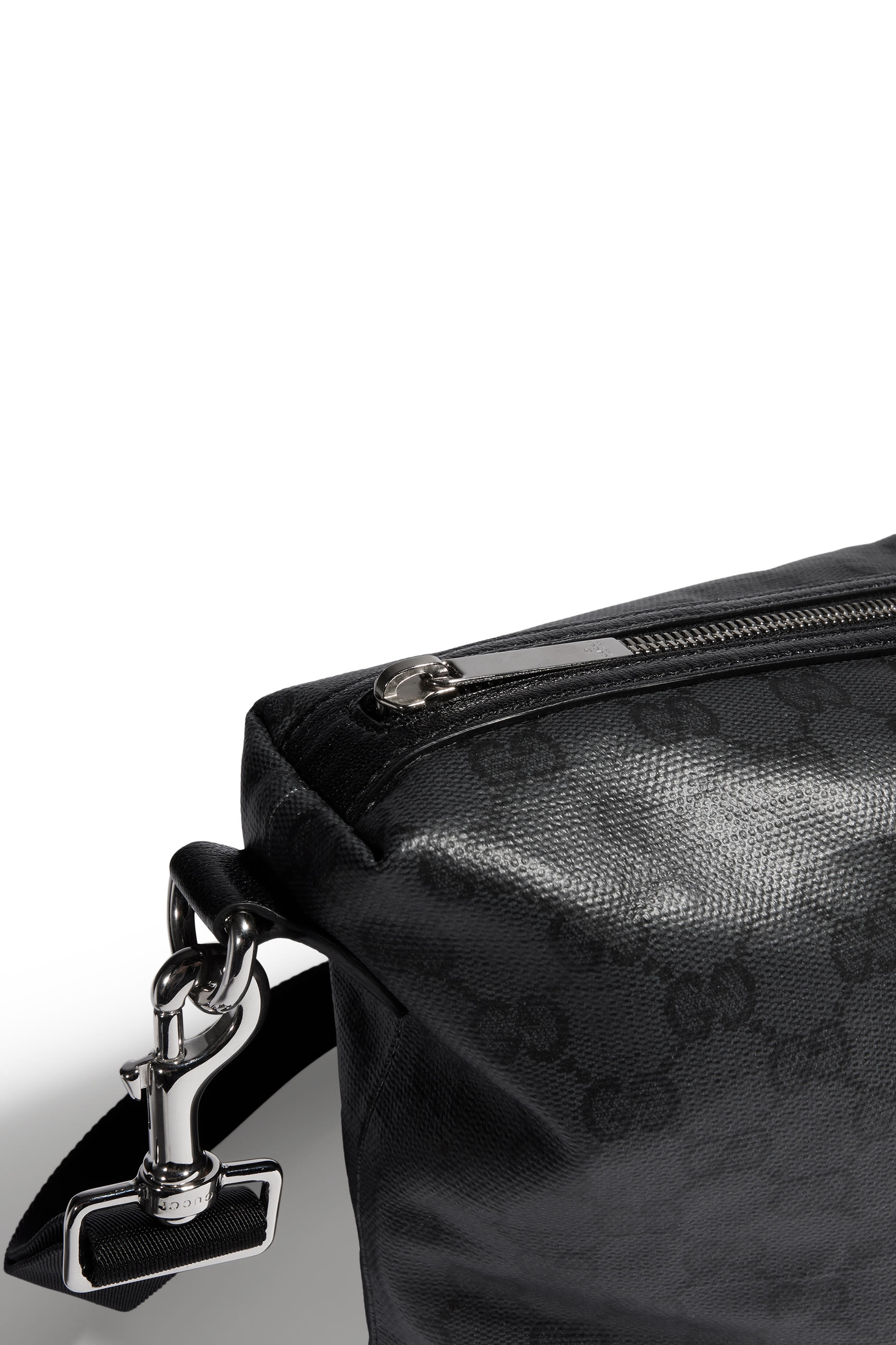 Essence Classic Medium Crossbody Bag