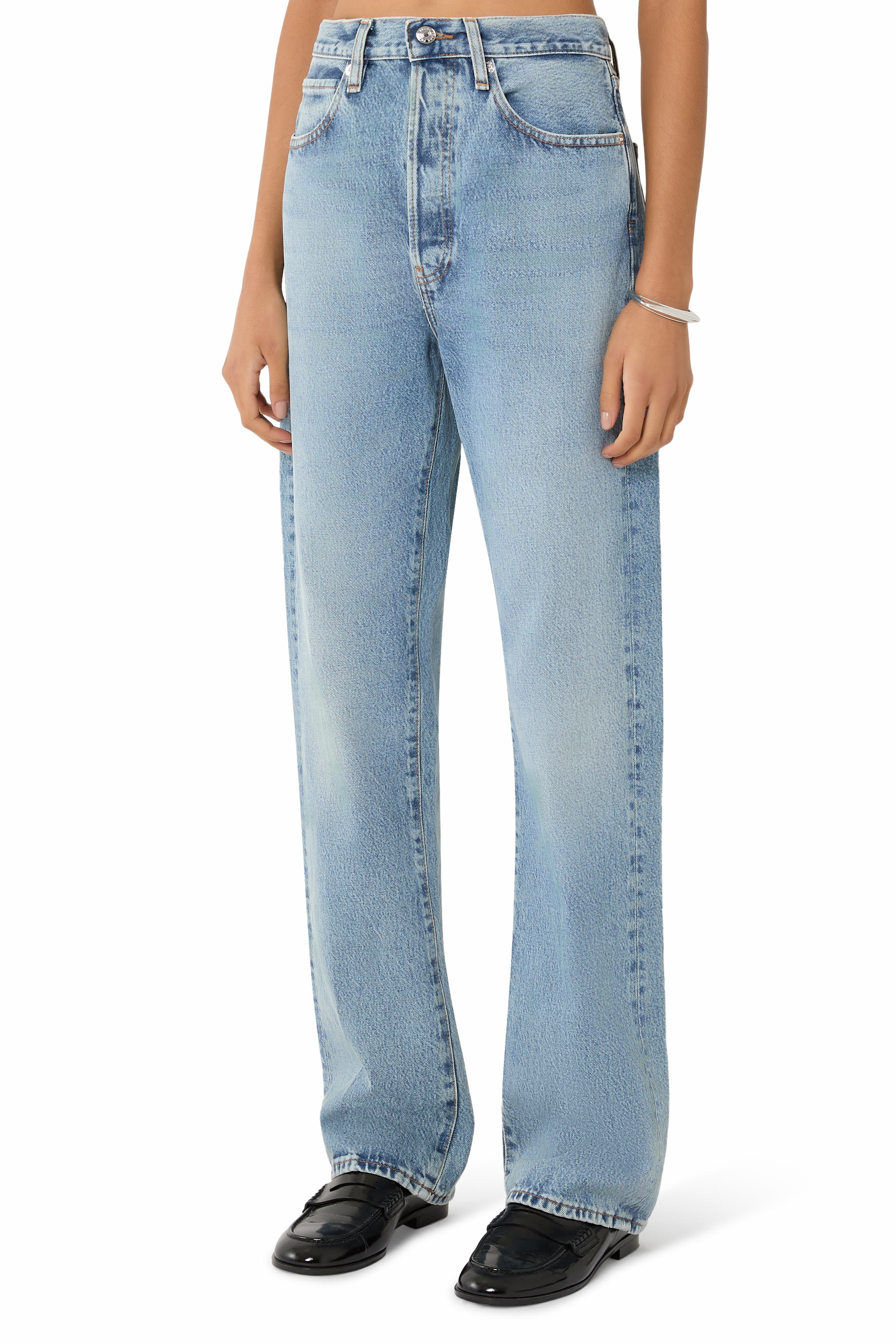  Vertical Jeans