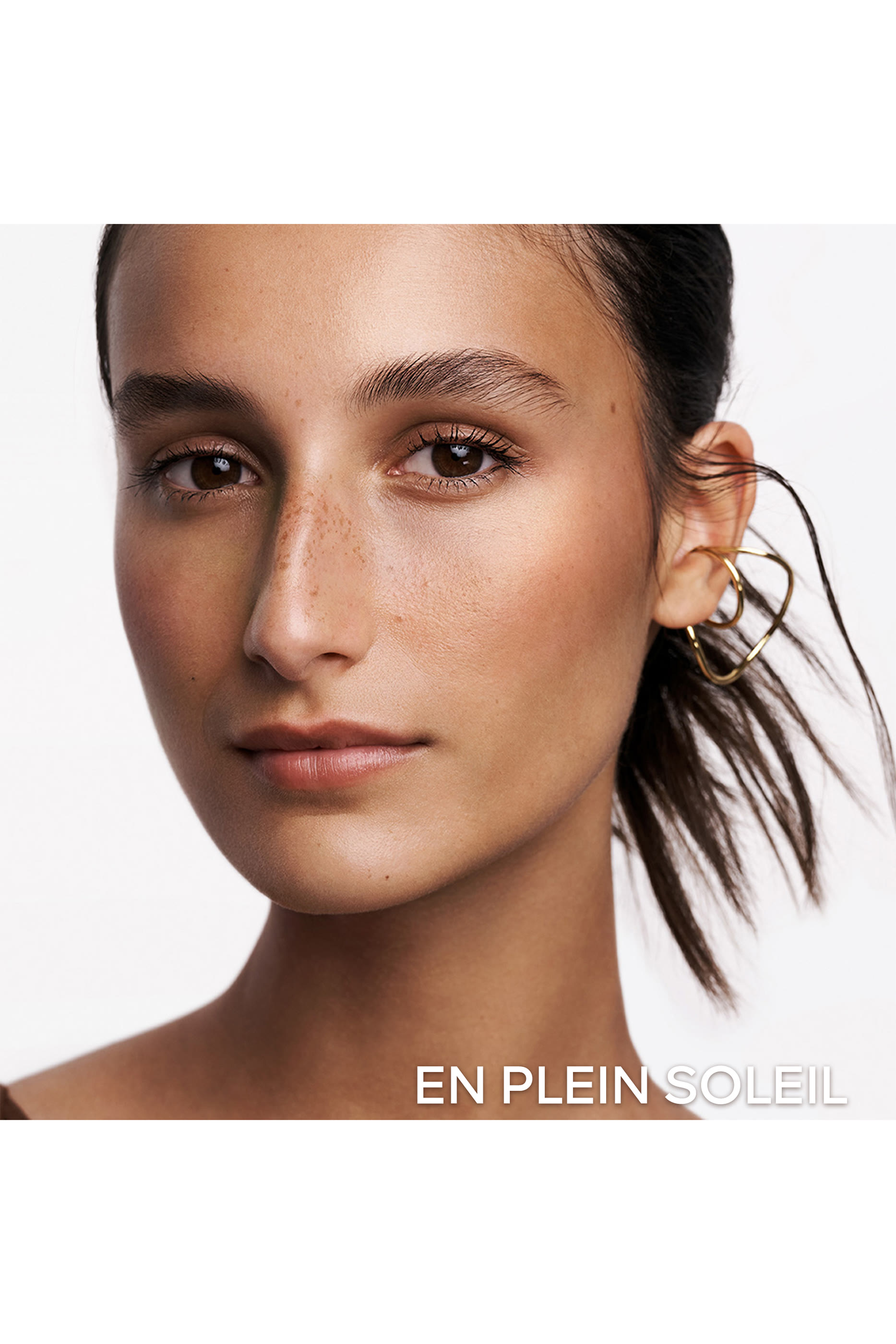 En Plein Soleil Terracotta Bronzing Powder