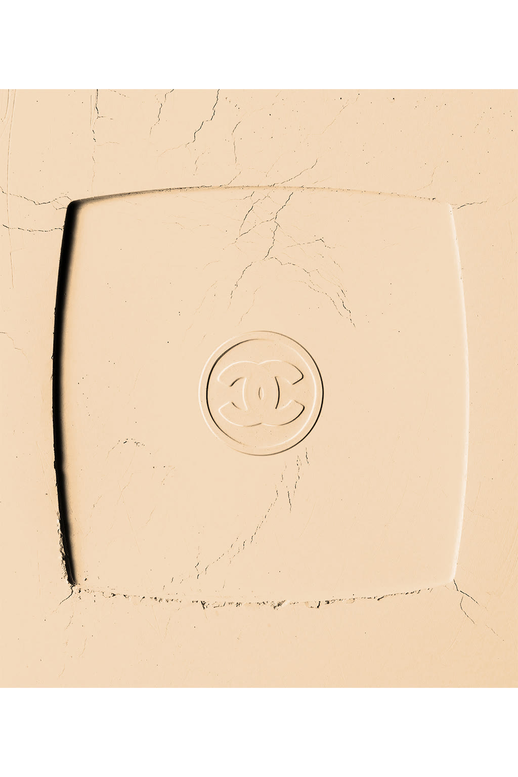 POUDRE UNIVERSELLE COMPACTE Natural Finish Pressed Powder