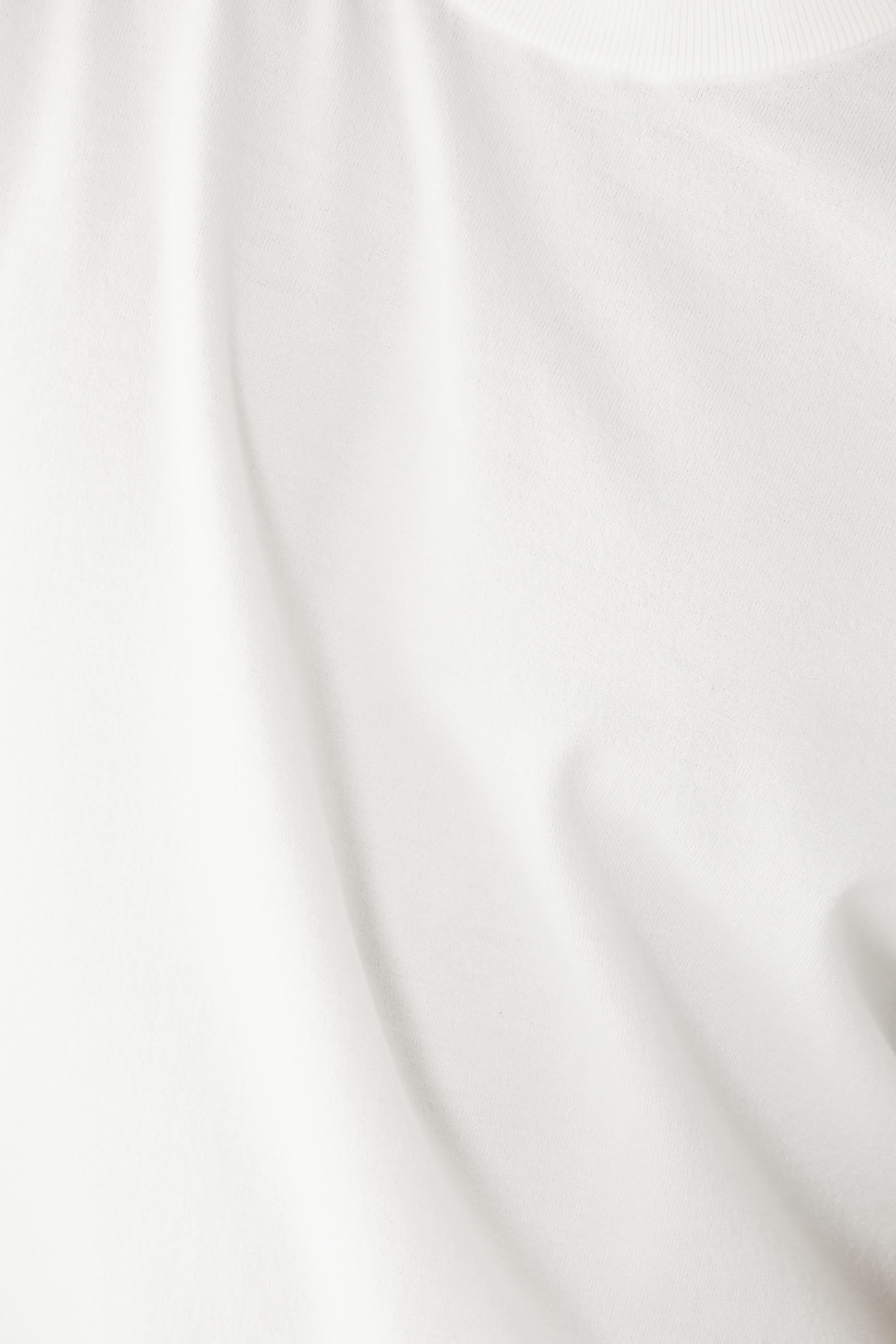 Sarior Short-Sleeve Sweater in Light Bilen