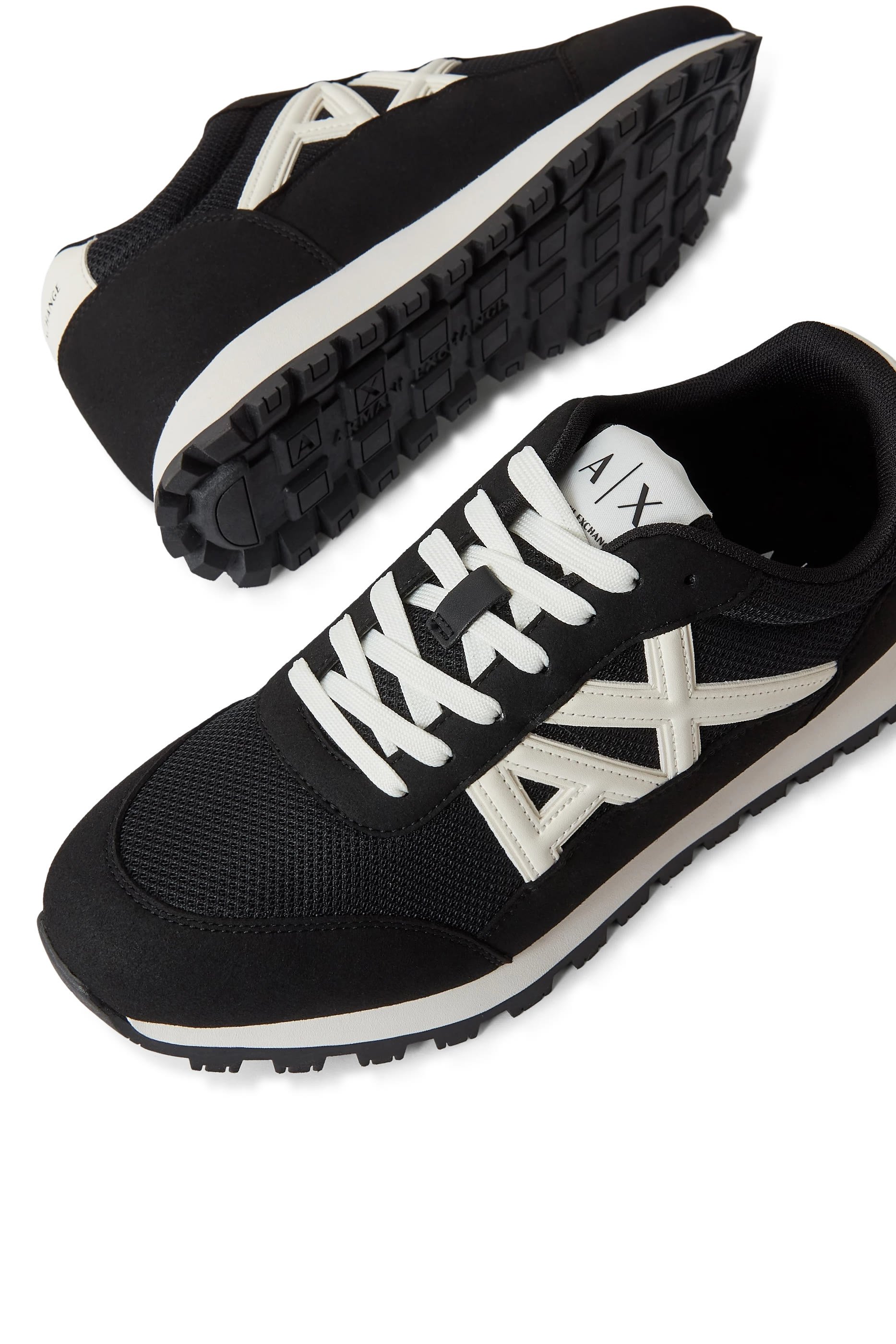 Drop Side AX Logo Low-Top Sneakers