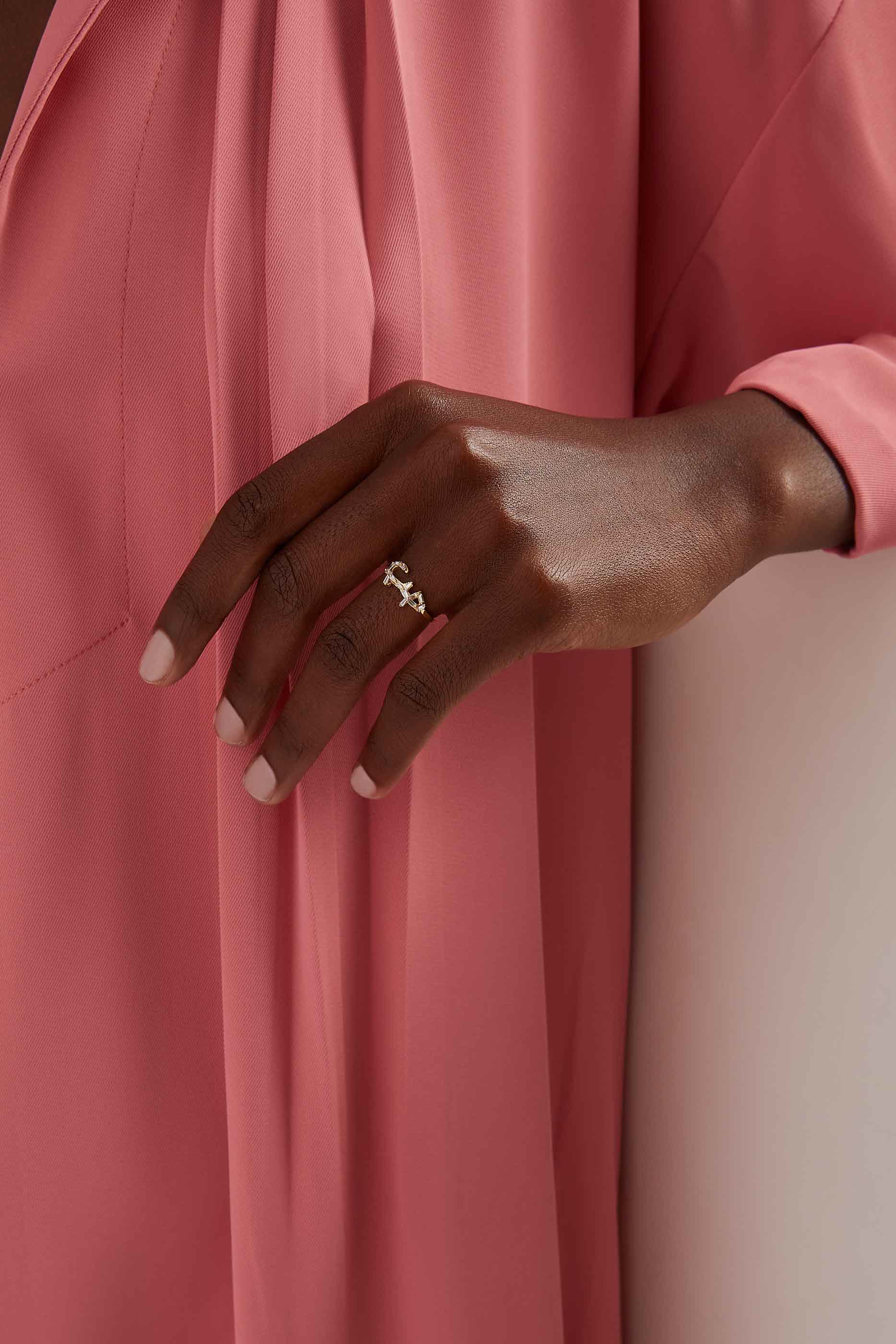 Hobb/Love Ring, 18k Yellow Gold & Diamonds