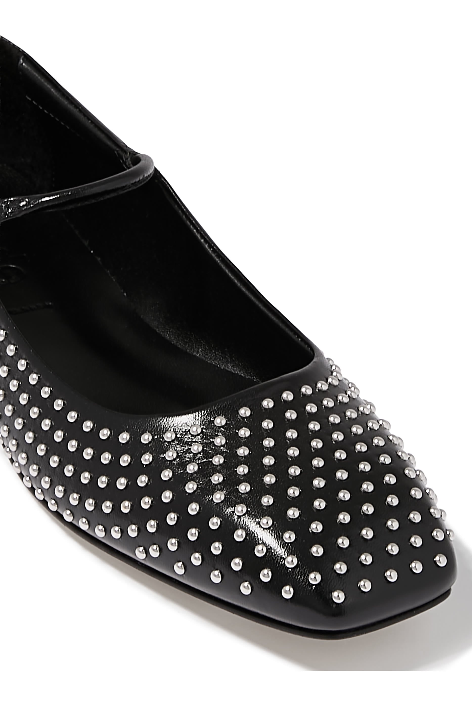  Uma Ballet Flats