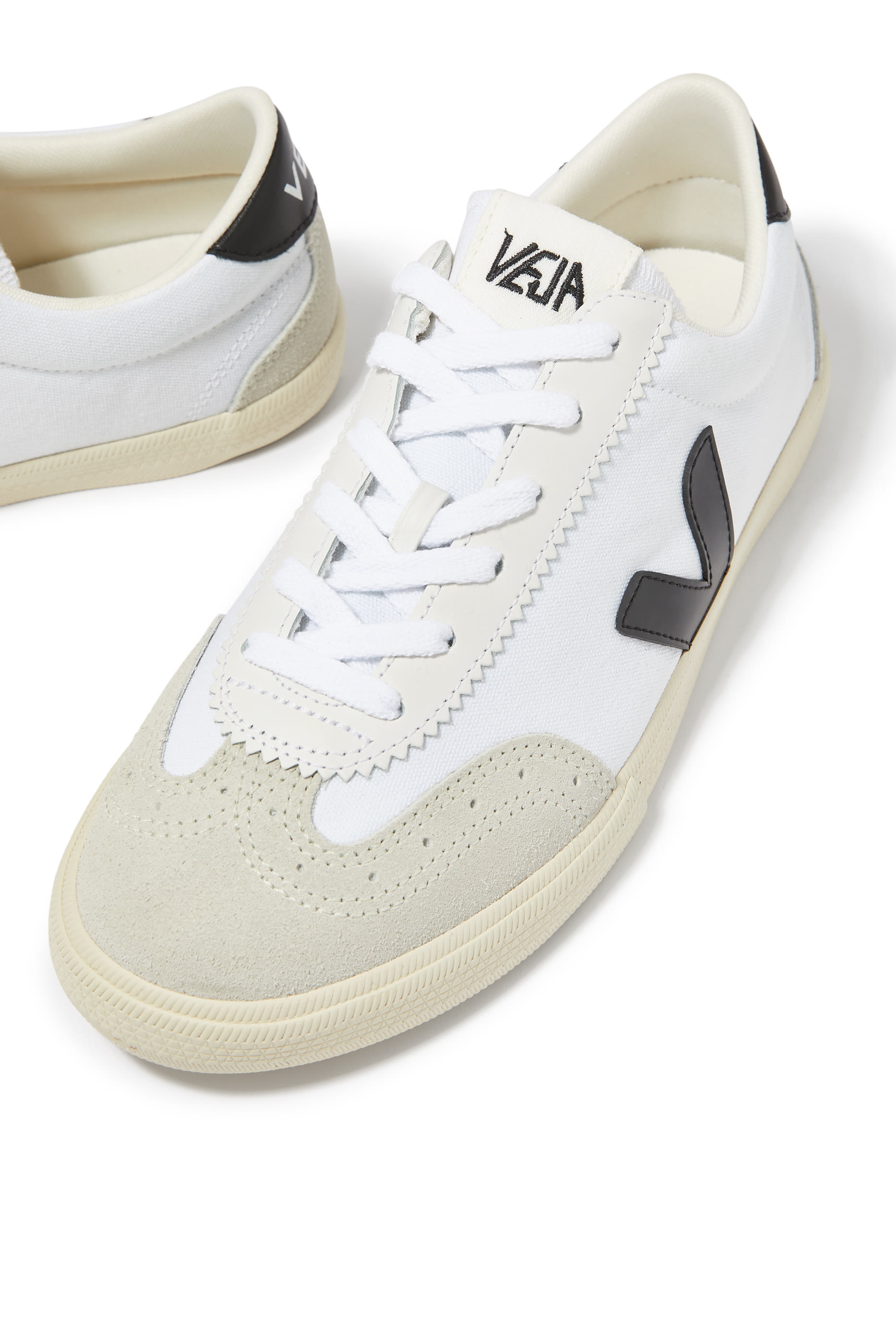 Volley Low Top Sneakers