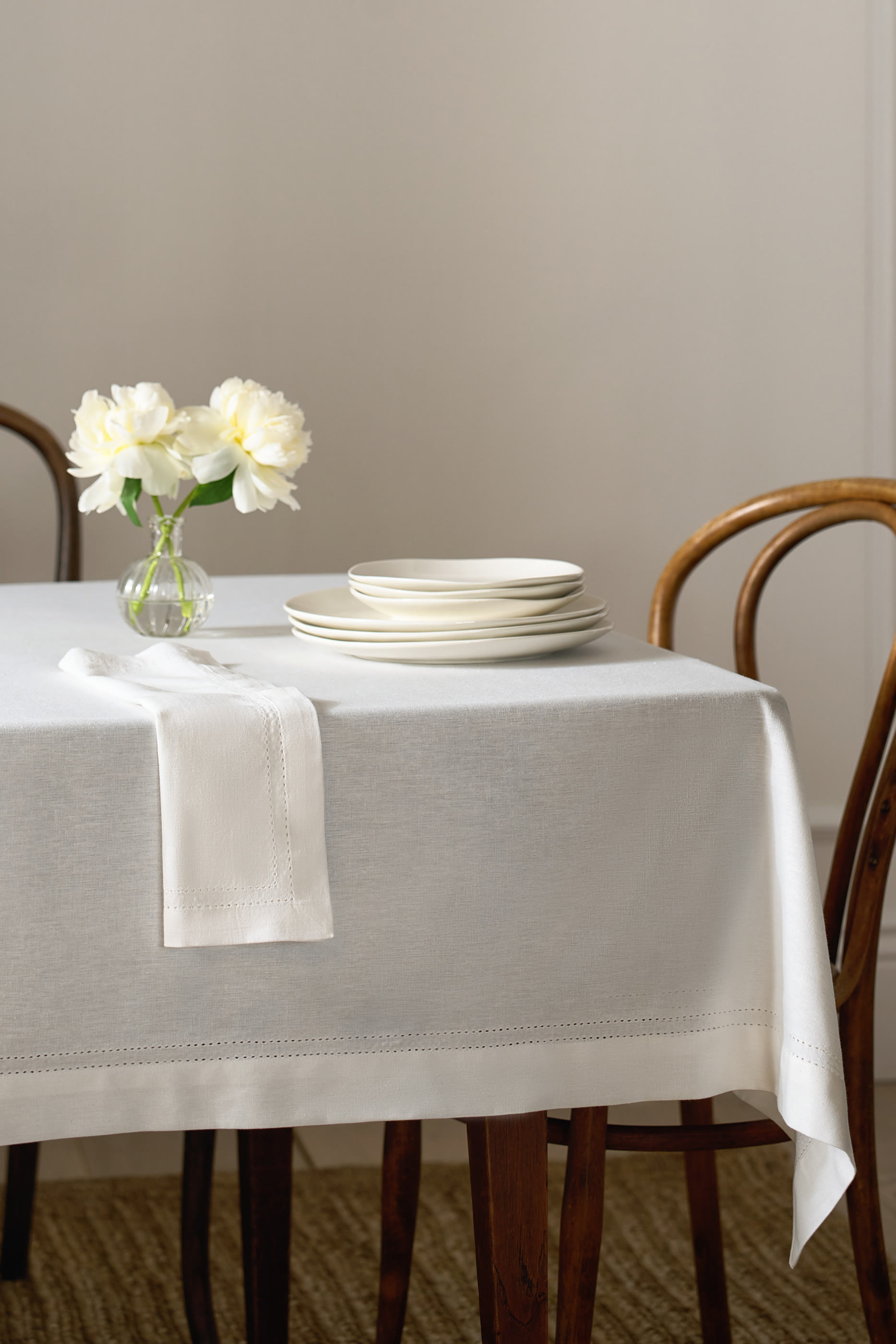 Picot Stitch Tablecloth