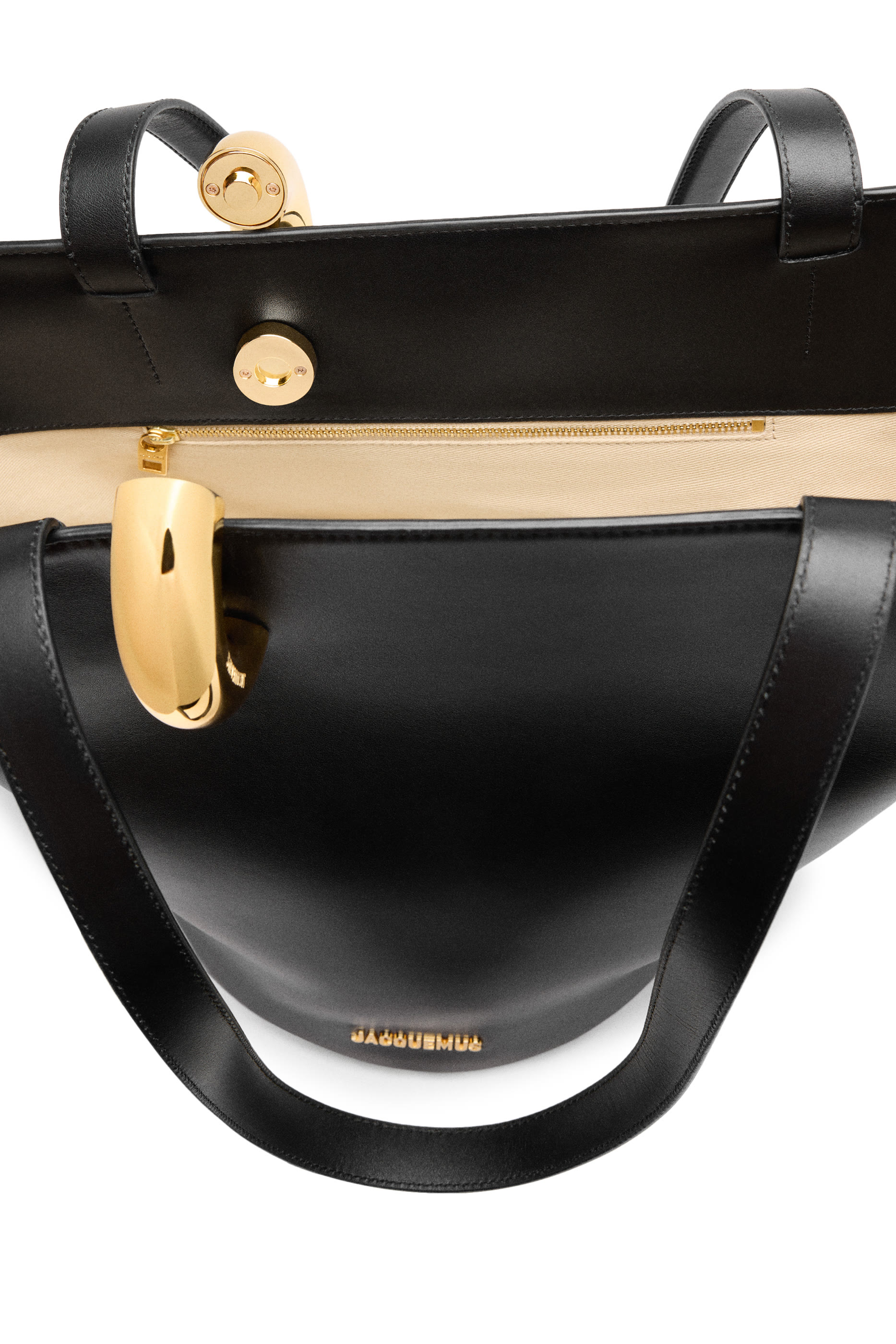 Le Bambola Moyen Bucket Bag