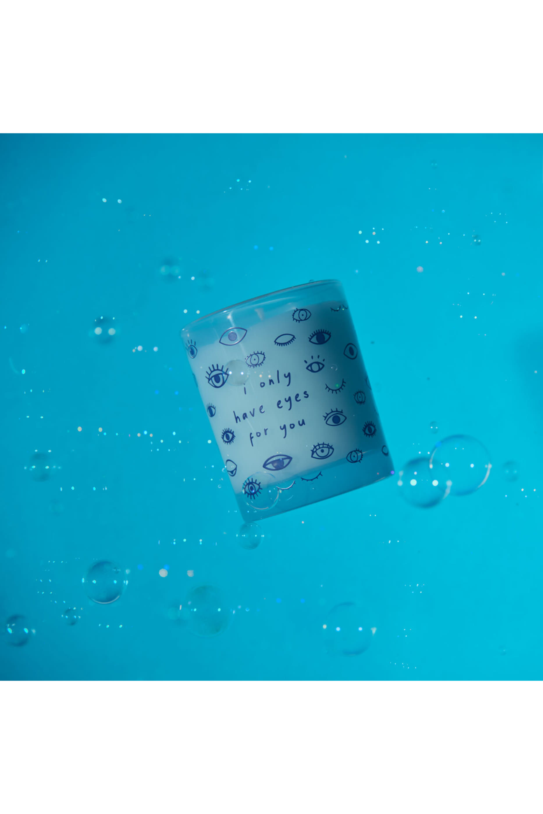 Vibe Candle in Sea Salt & Driftwood