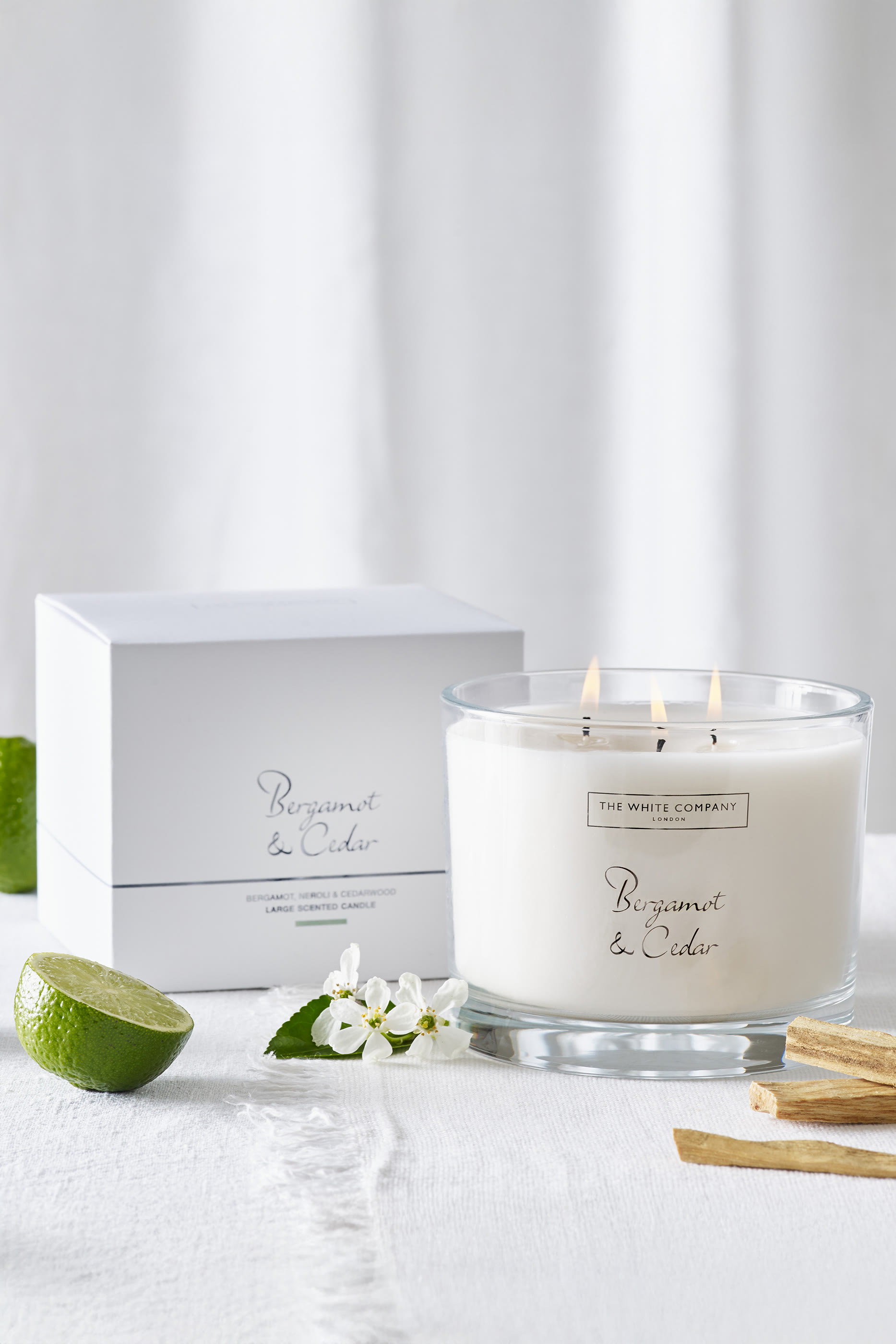 Bergamot & Cedar Large Candle