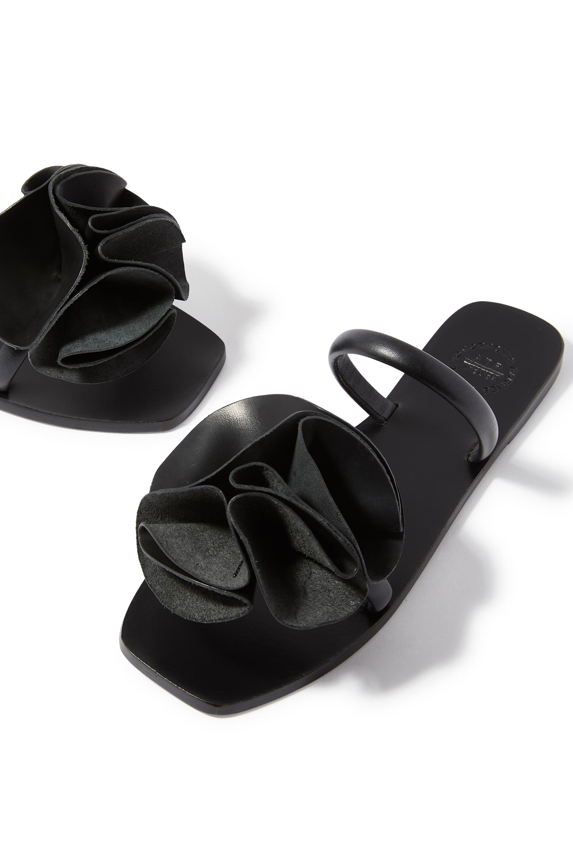 Isernia Flower Slides