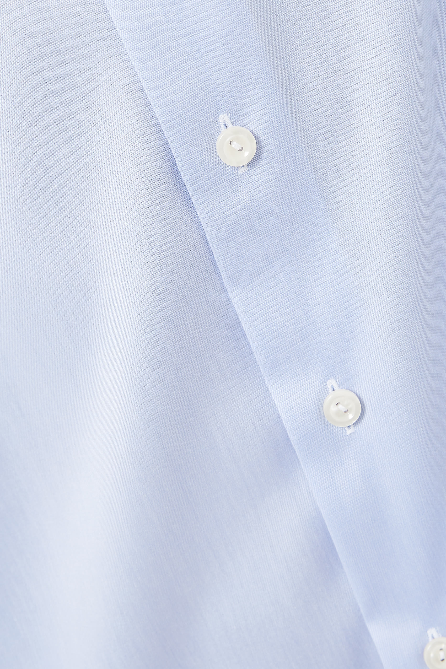 Slim Fit Extreme Cut Away Shirt