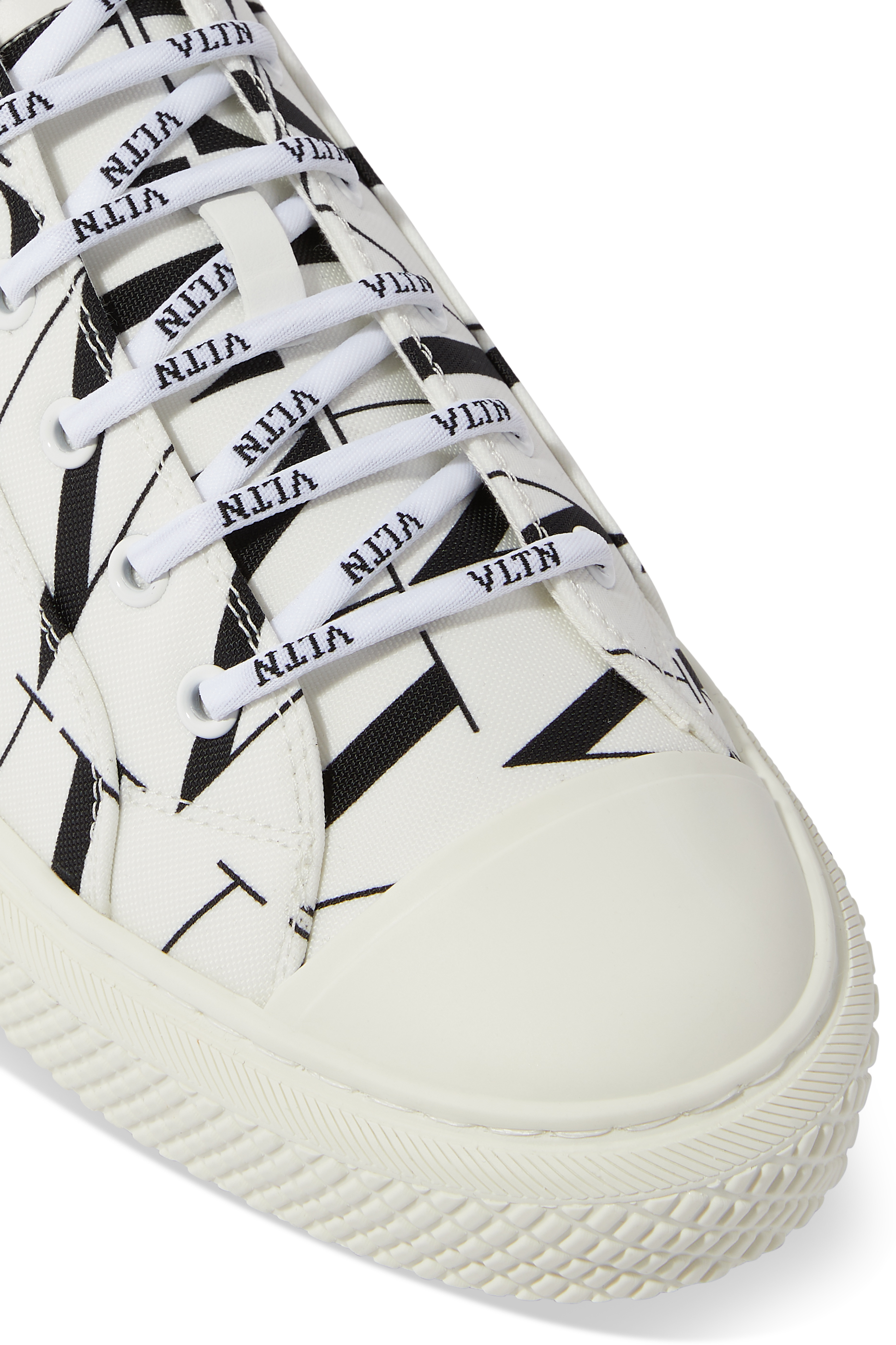 Giggies Canvas Low-Top Sneakers