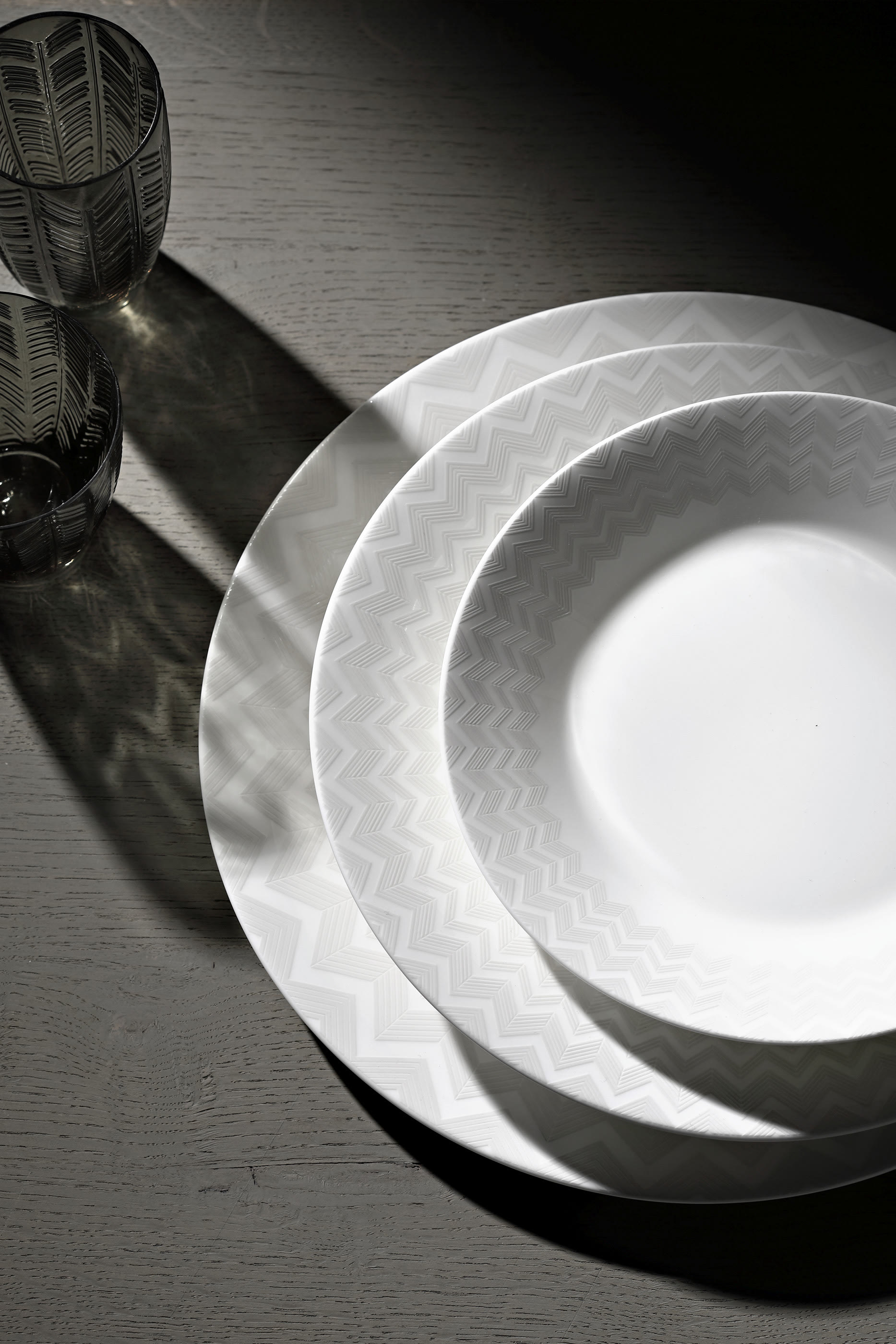 Zig-Zag Dinner Plate