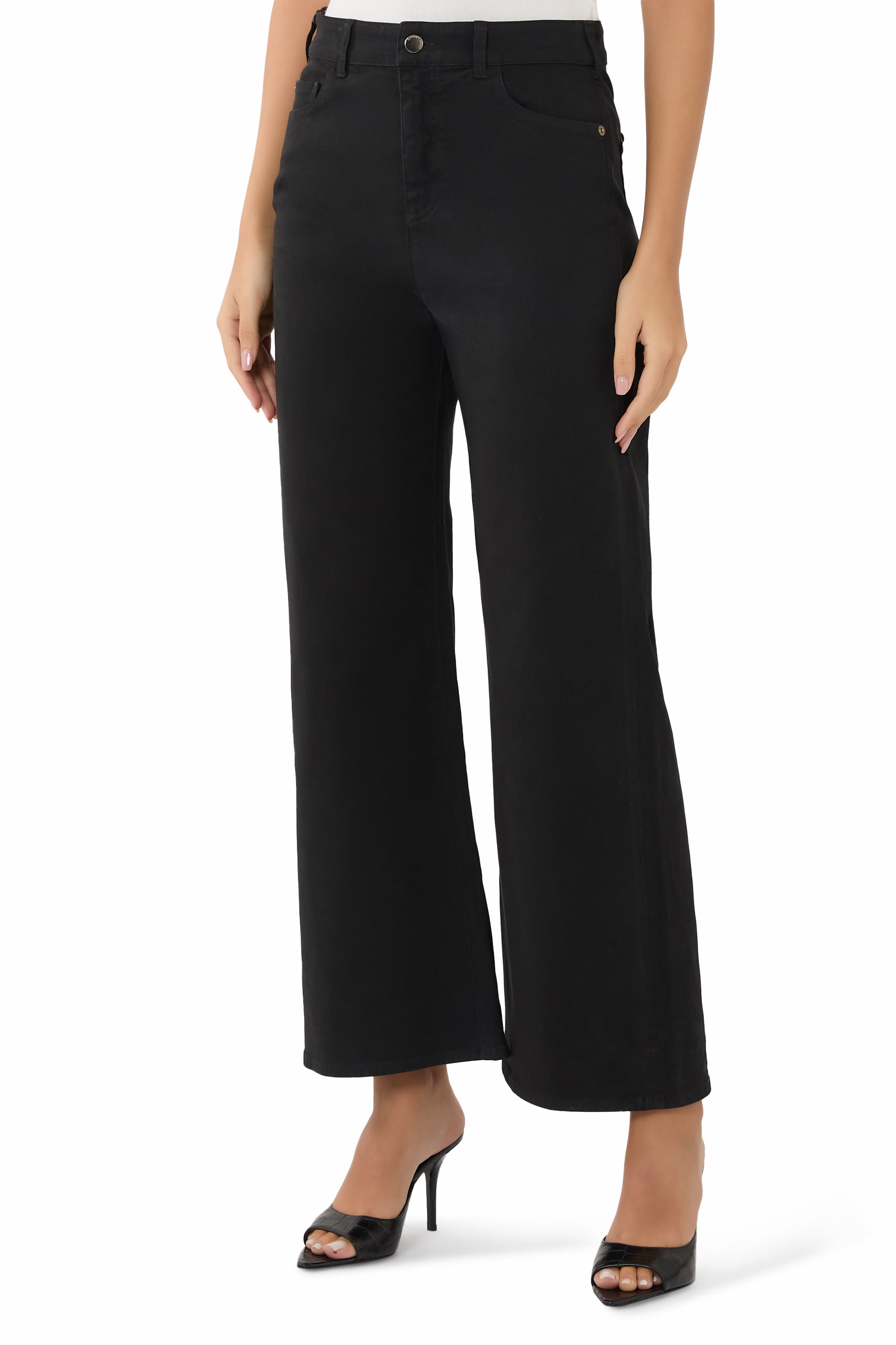 J33 Mid-Rise, Cropped Wide-Leg Jeans