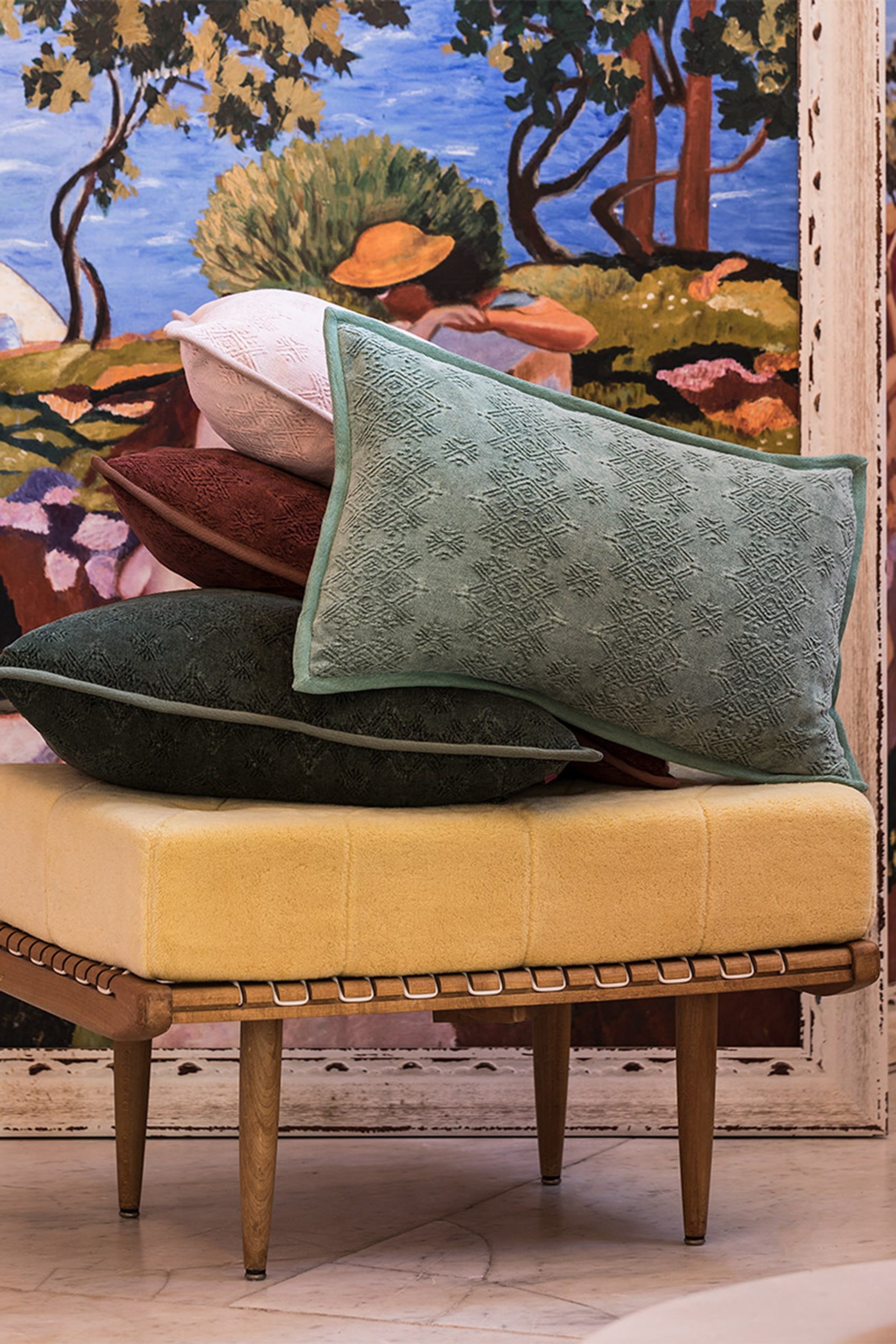 Syracuse Mousse Cushion