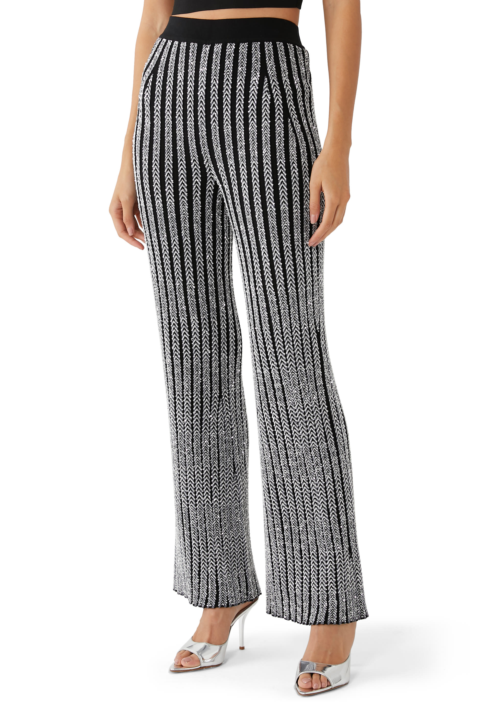 Solid Partialized Sequinned Knit Straight Pants