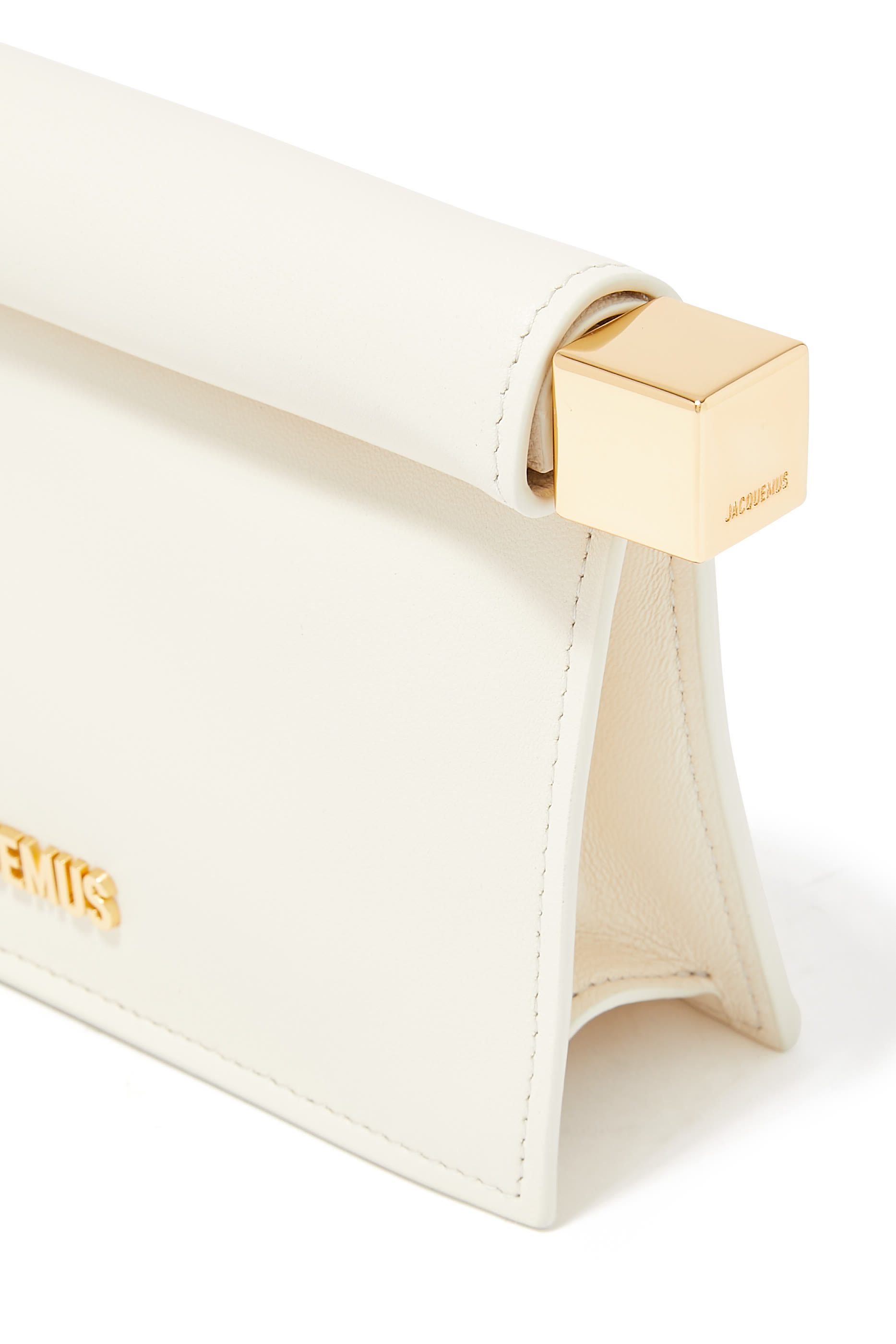 La Petite Pochette Rond Carr&eacute;