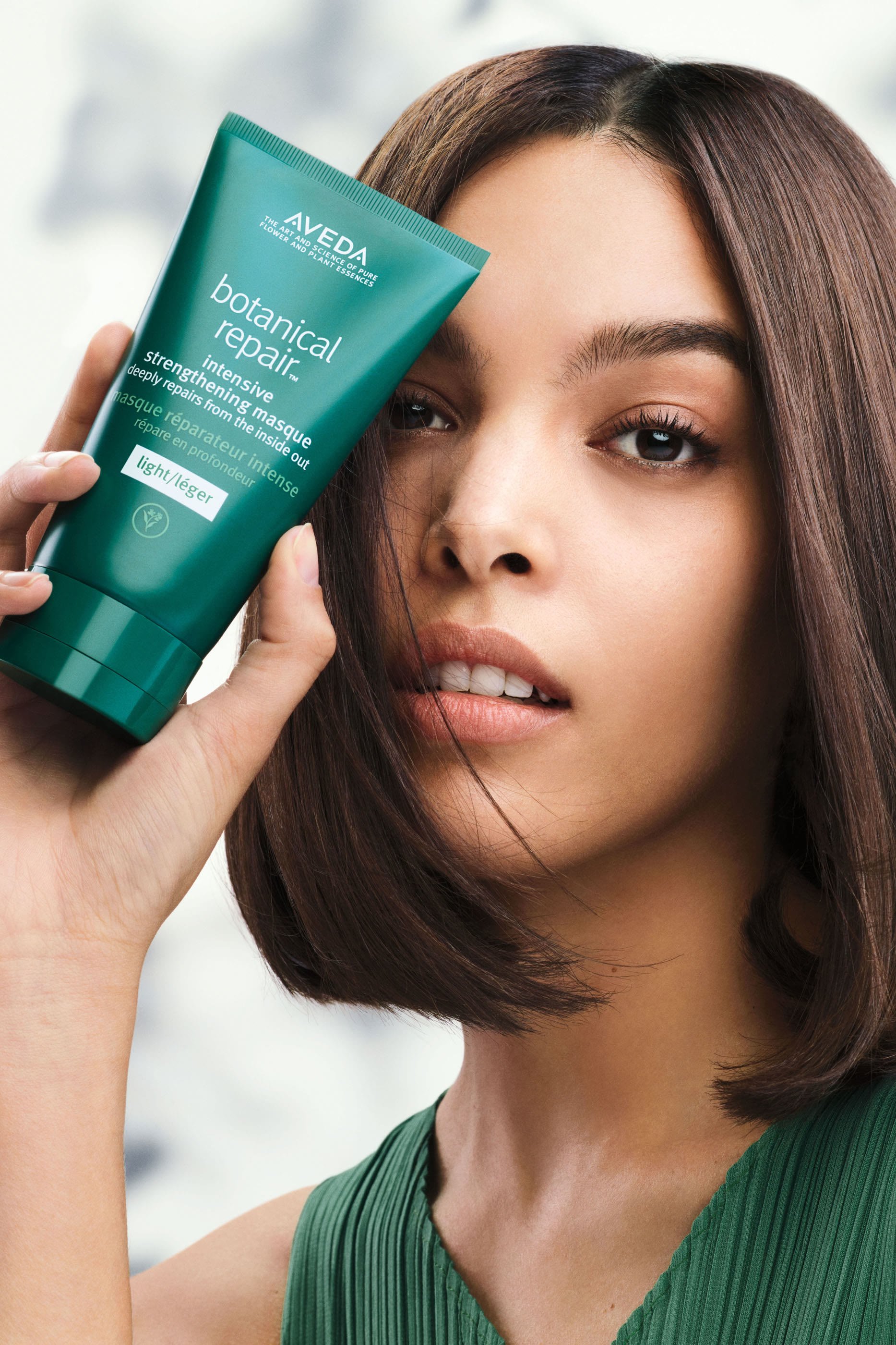 Botanical Repair™ Intensive Strengthening Masque – Light
