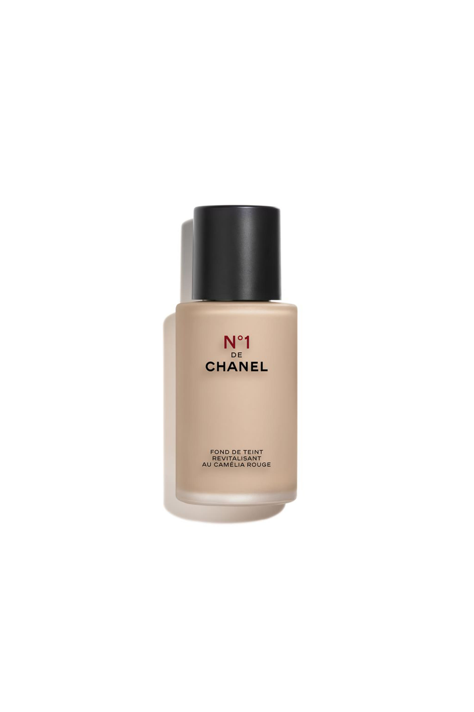 N&deg;1 DE CHANEL REVITALISING FOUNDATION Illuminates - Hydrates - Protects